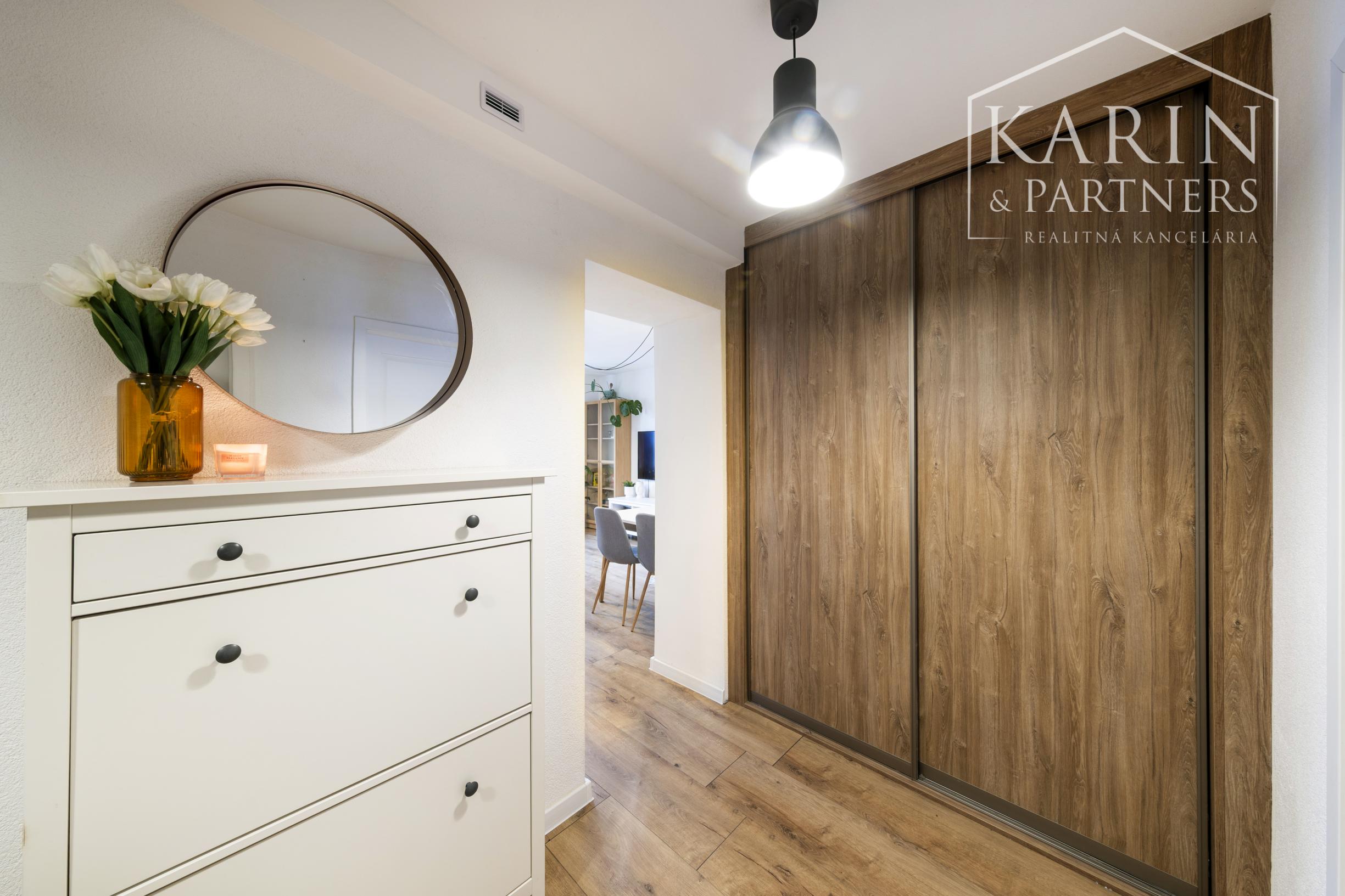 3-izbový byt v centre mesta, kompletná rekonštrukcia