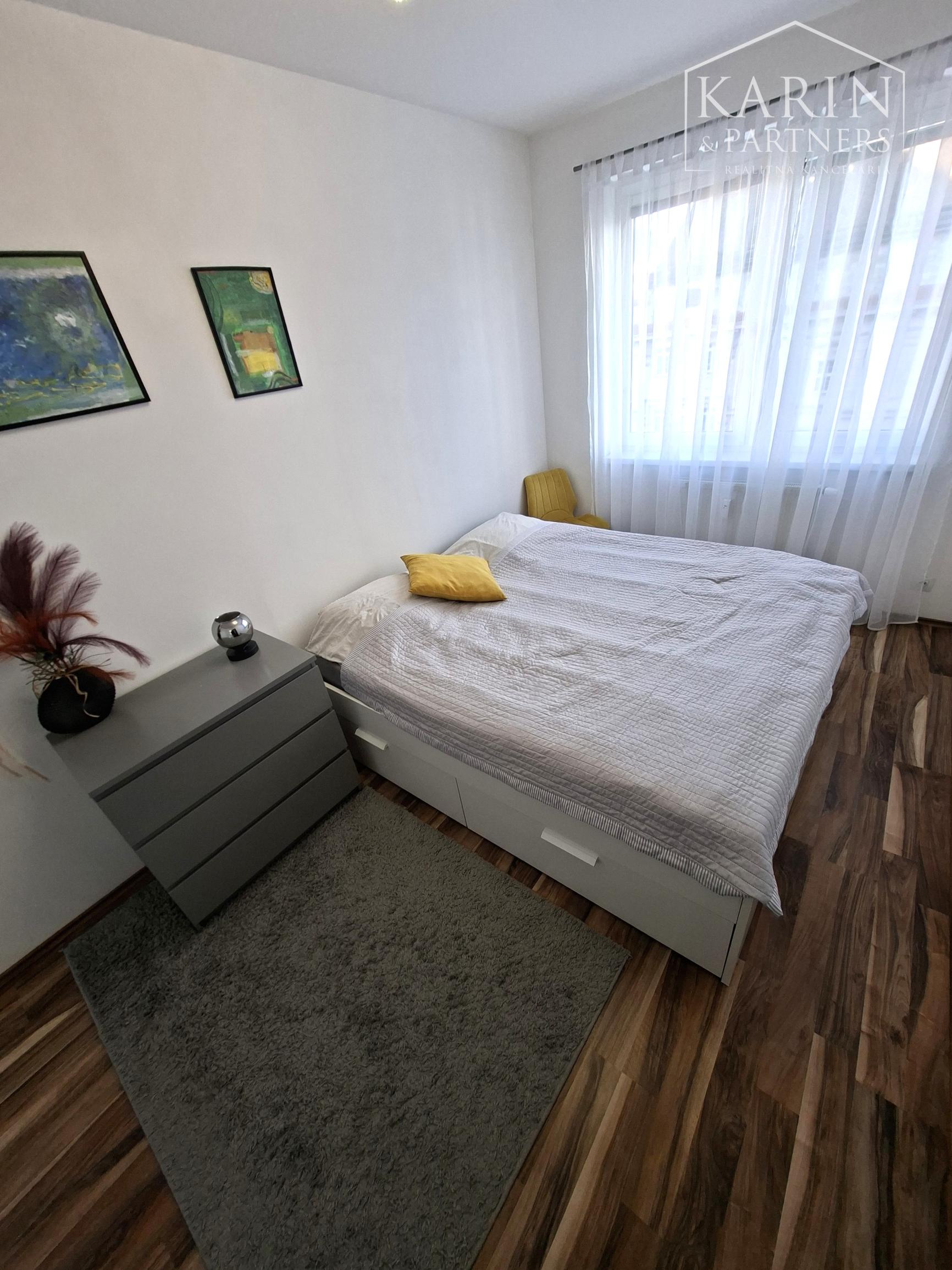 PRENÁJOM: 2 I. BYT 54 M2, BRATISLAVA - RUŽINOV - NIVY, JÉGÉHO ALEJ 14, (PARKOVANIE V GARAŽI V CENE): 935 €