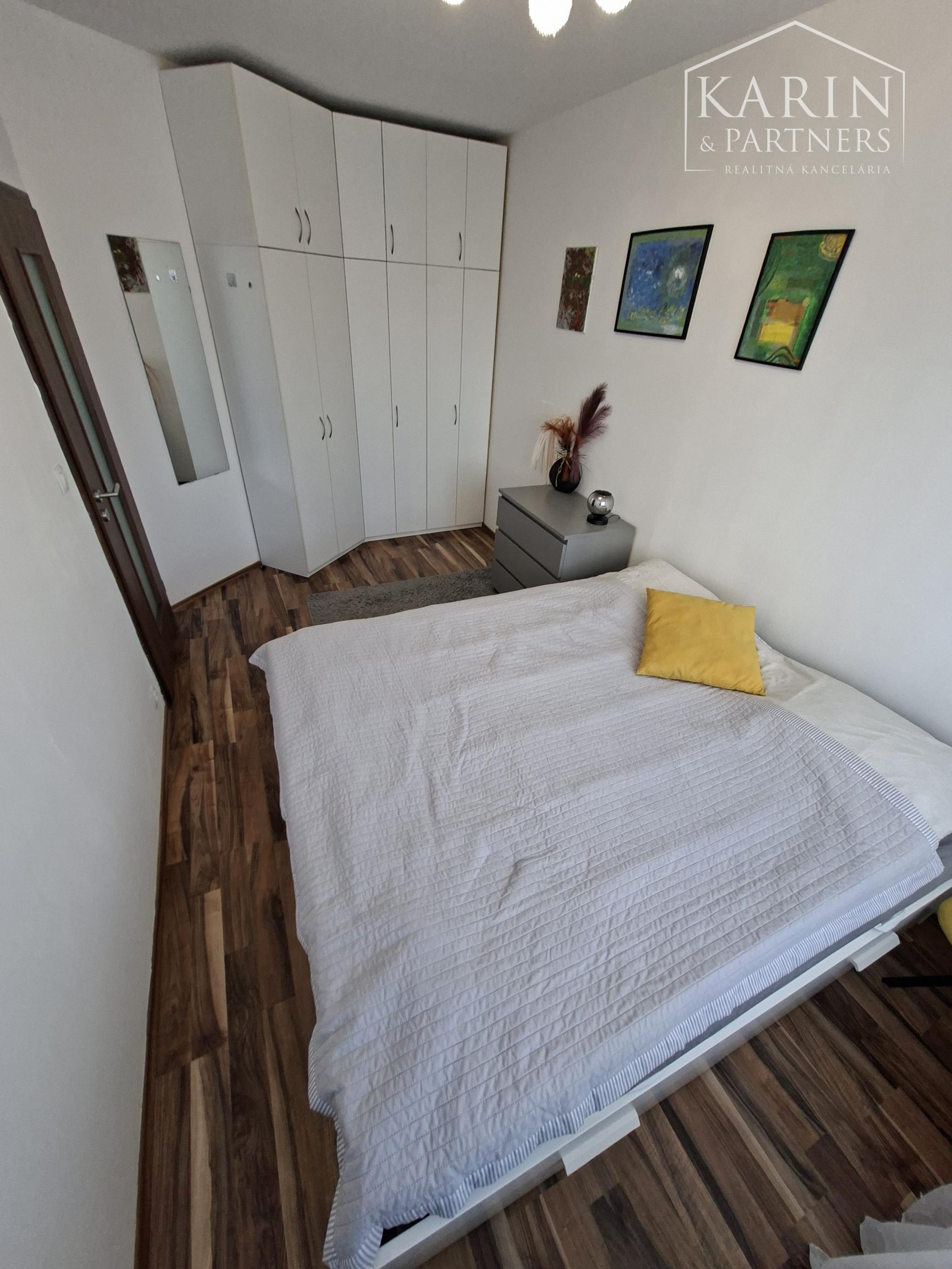 PRENÁJOM: 2 I. BYT 54 M2, BRATISLAVA - RUŽINOV - NIVY, JÉGÉHO ALEJ 14, (PARKOVANIE V GARAŽI V CENE): 935 €