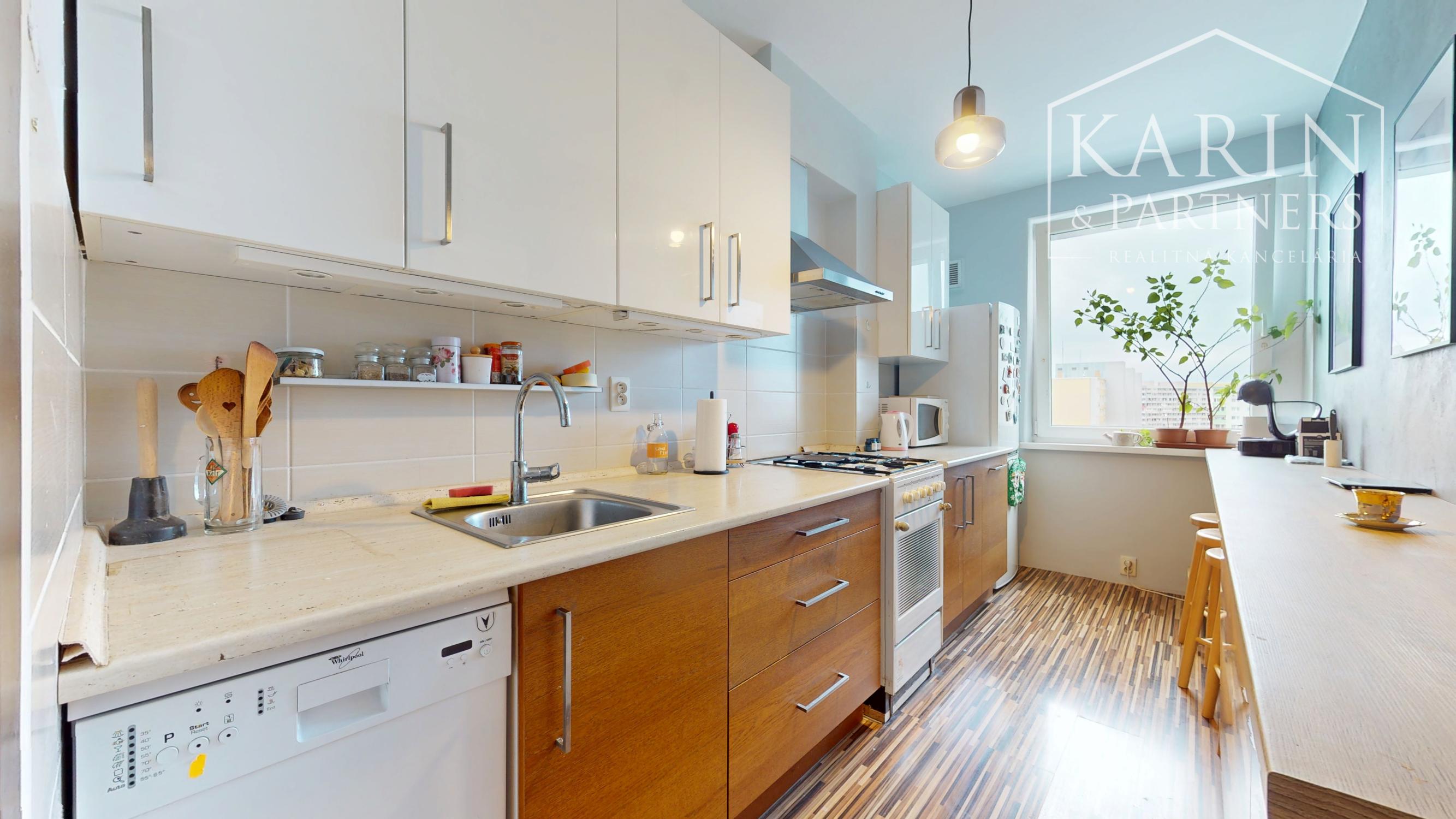 Váš nový domov - 3 IB, Rovniankova, Petržalka