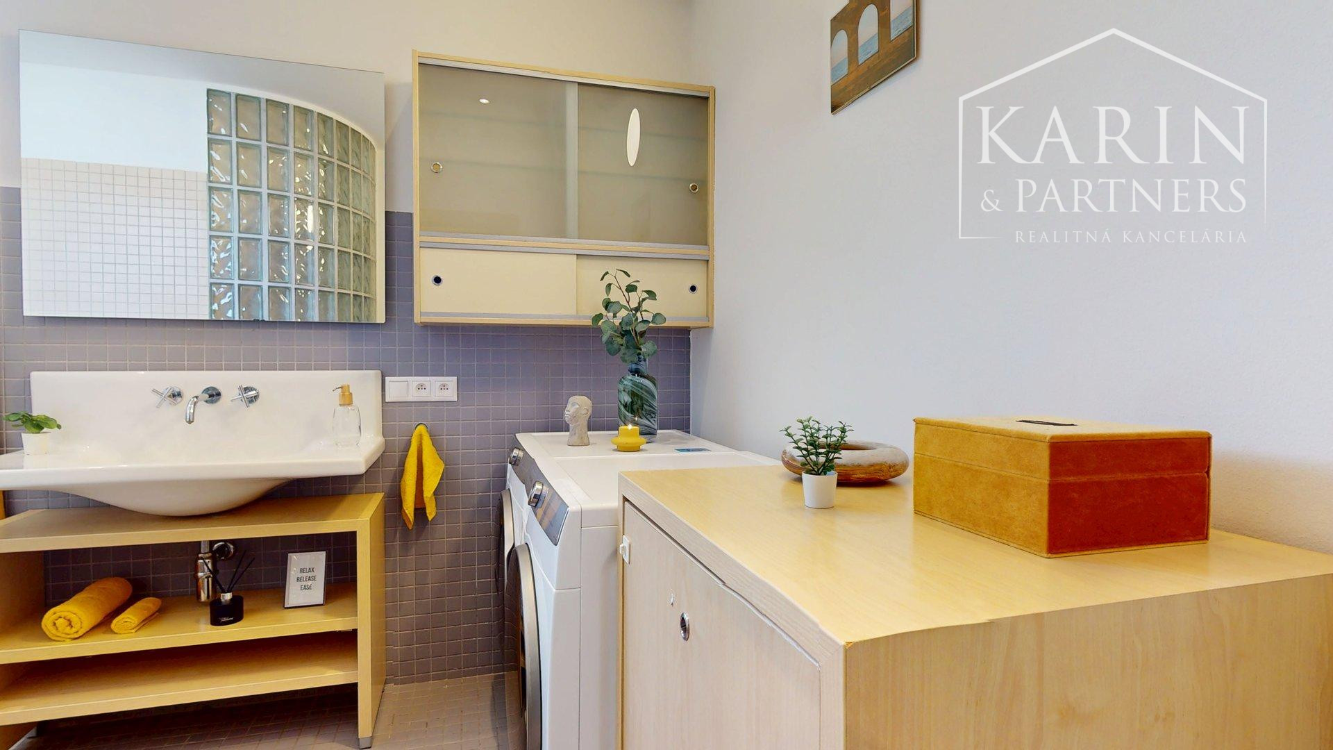 KOMPLETNE ŠTÝLOVO ZARIADENÝ 3I BYT S LODŽIOU A BALKÓNOM