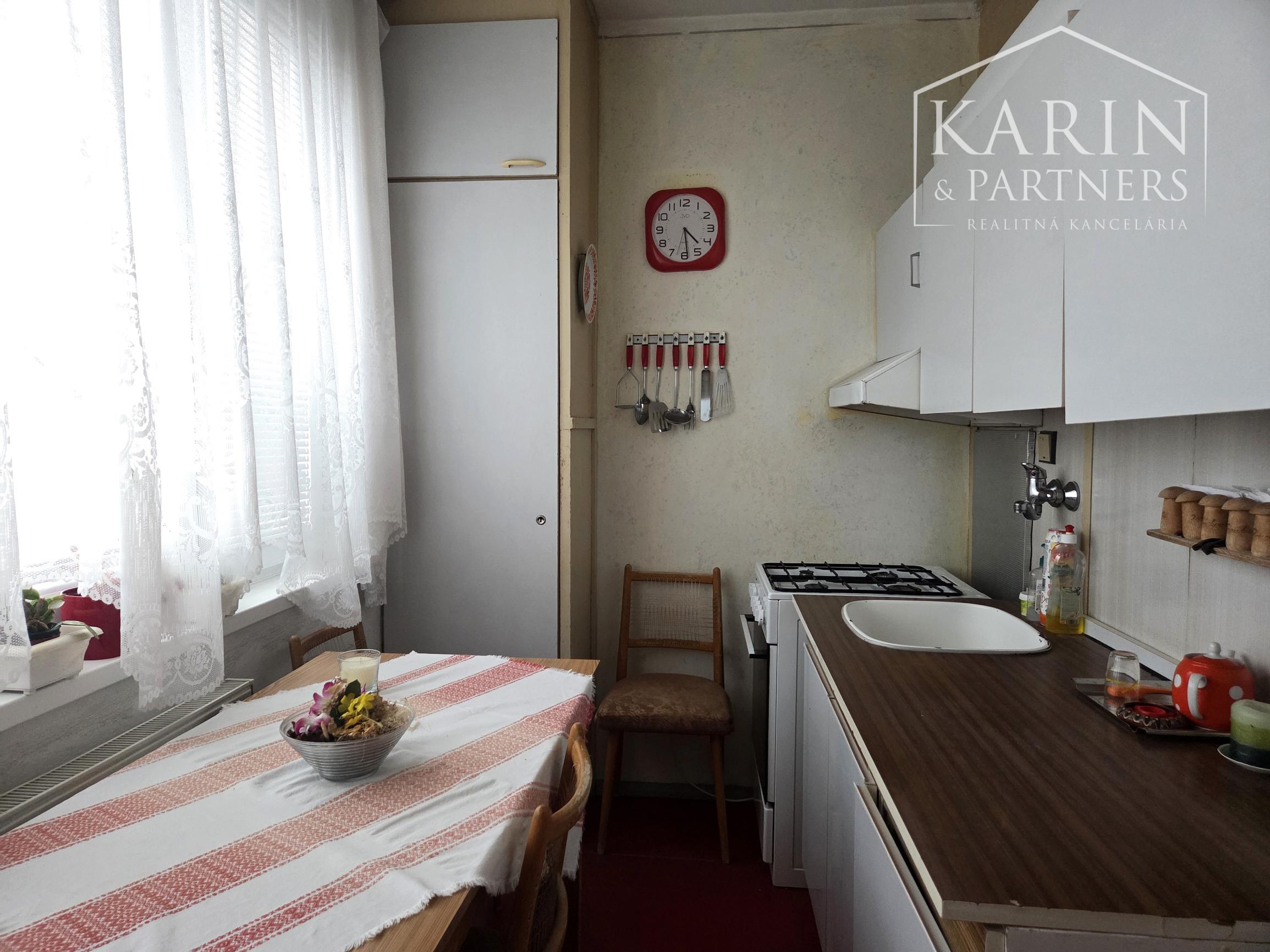 2 izbový byt v pôvodnom stave, Sokolská ul., Senec