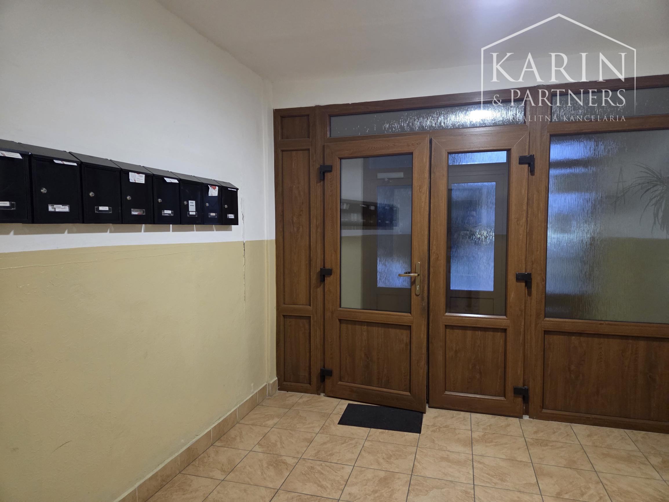 2 izbový byt v pôvodnom stave, Sokolská ul., Senec