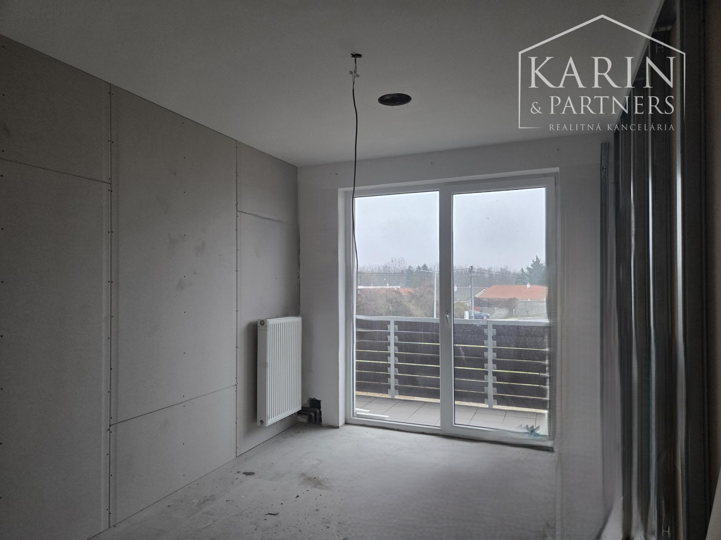 4 izbový RD s garážou, pozemok 372 m2, Ivanka pri Dunaji