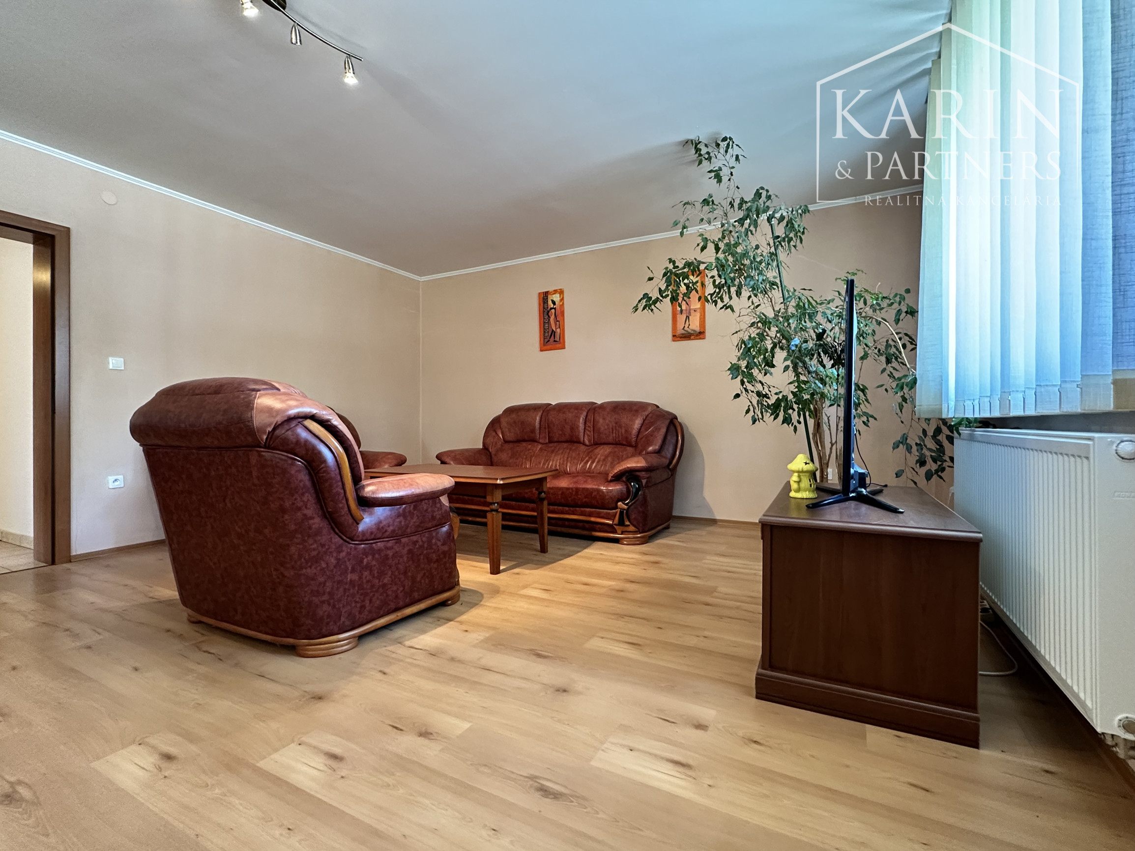 PRENÁJOM kompletne vybavenej betonárky s personálom, 4KM - od mesta ŠURANY