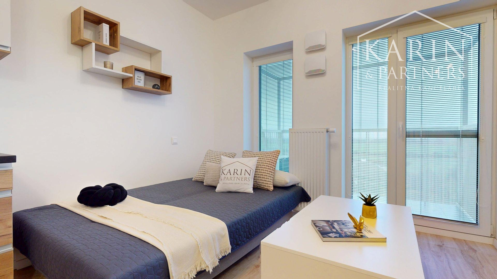 REZERVOVANÝ KOMPLETNE VKUSNE ZARIADENÝ 1I BYT S BALKÓNOM | SLNEČNICE POP