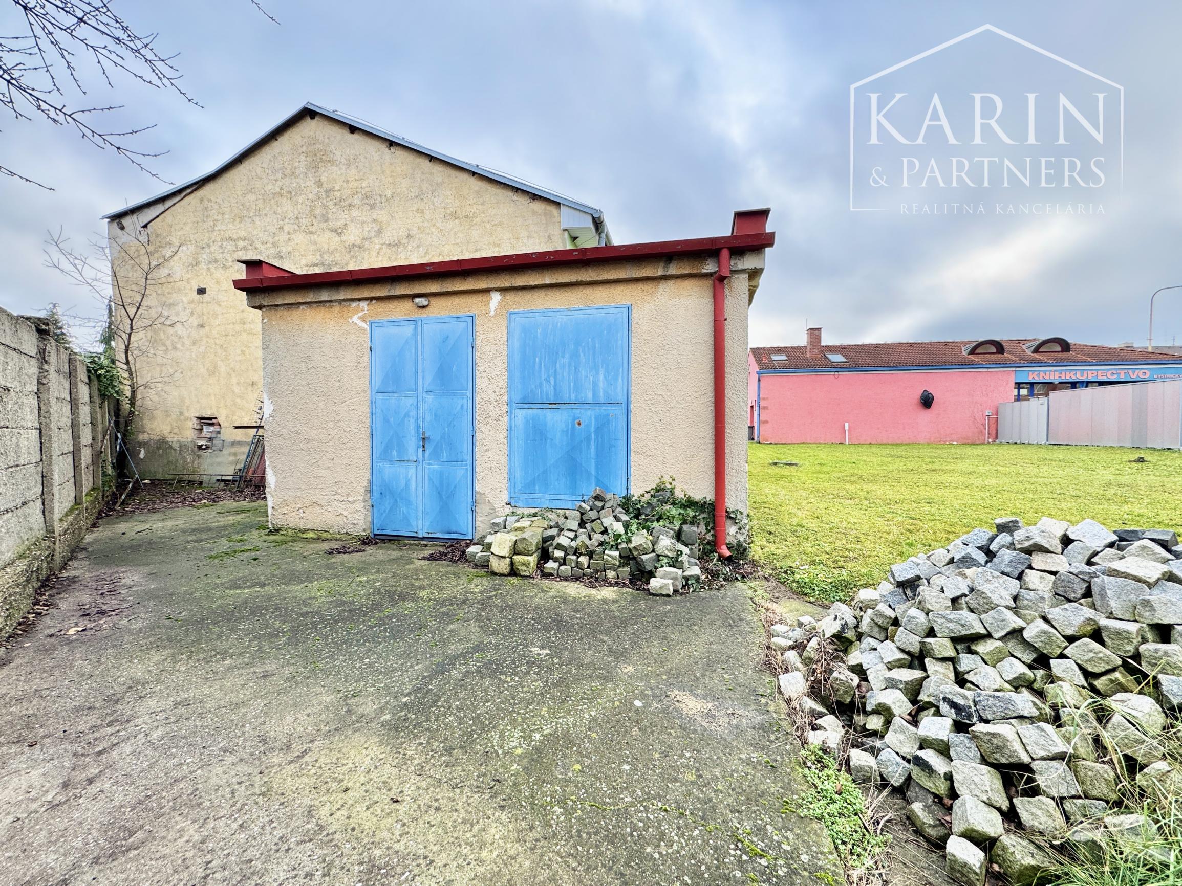 Prenájom pozemku so širokým využitím priamo pri hlavnej ceste v Holíči