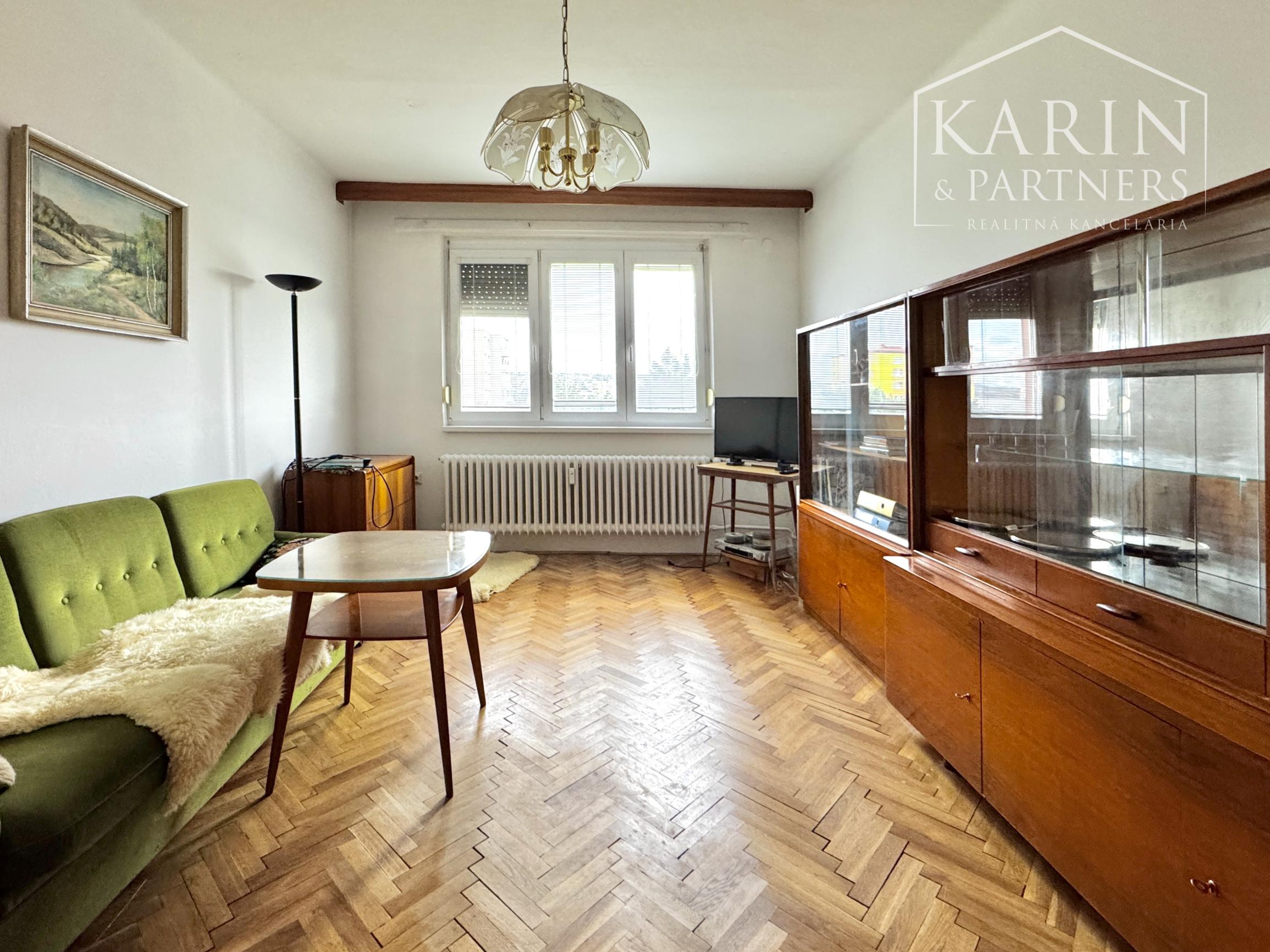 3-izbový byt na prenájom v Skalici – blízko centra, zariadený, ihneď voľný