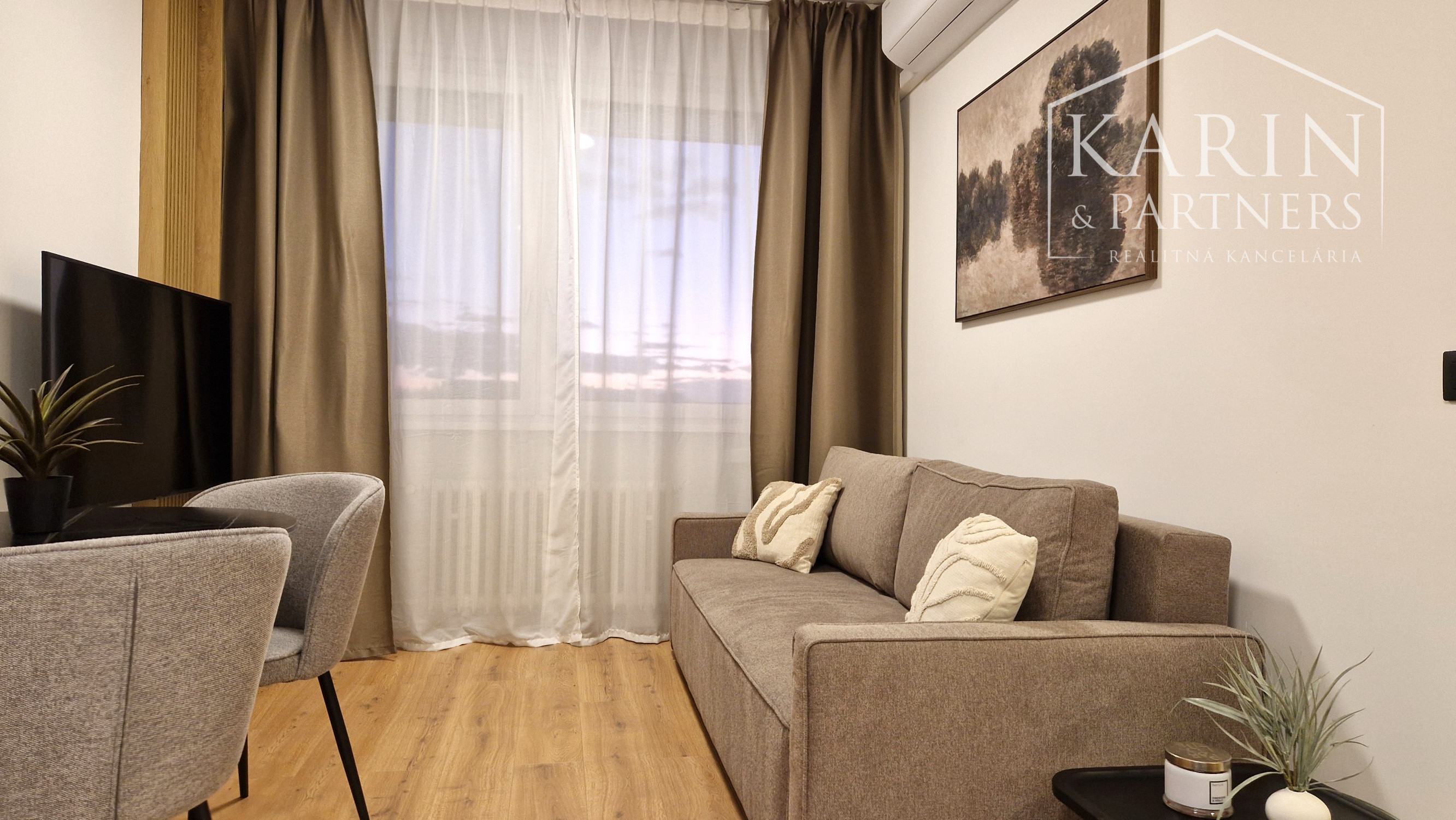 2-IZBOVÝ BYT S PARKOVANÍM  NA KRAMÁROCH