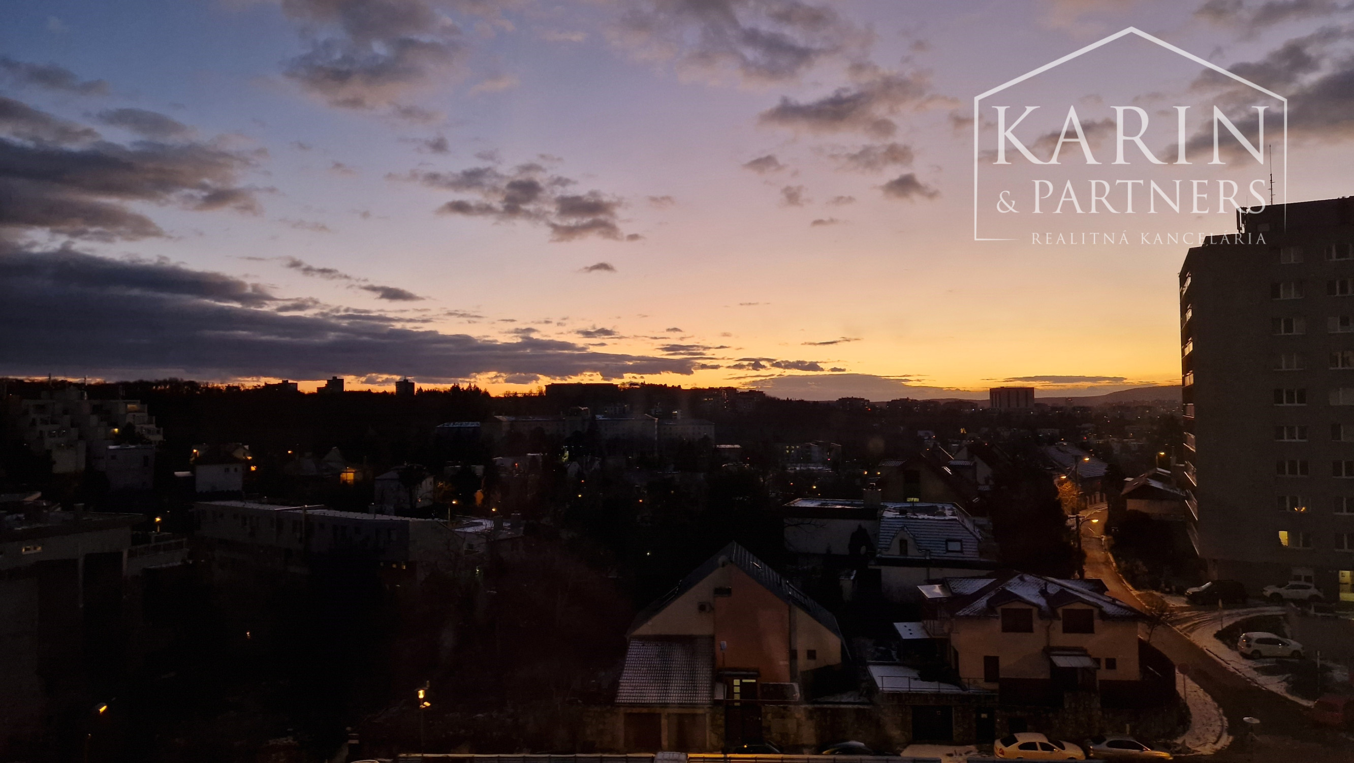 2-IZBOVÝ BYT S PARKOVANÍM  NA KRAMÁROCH