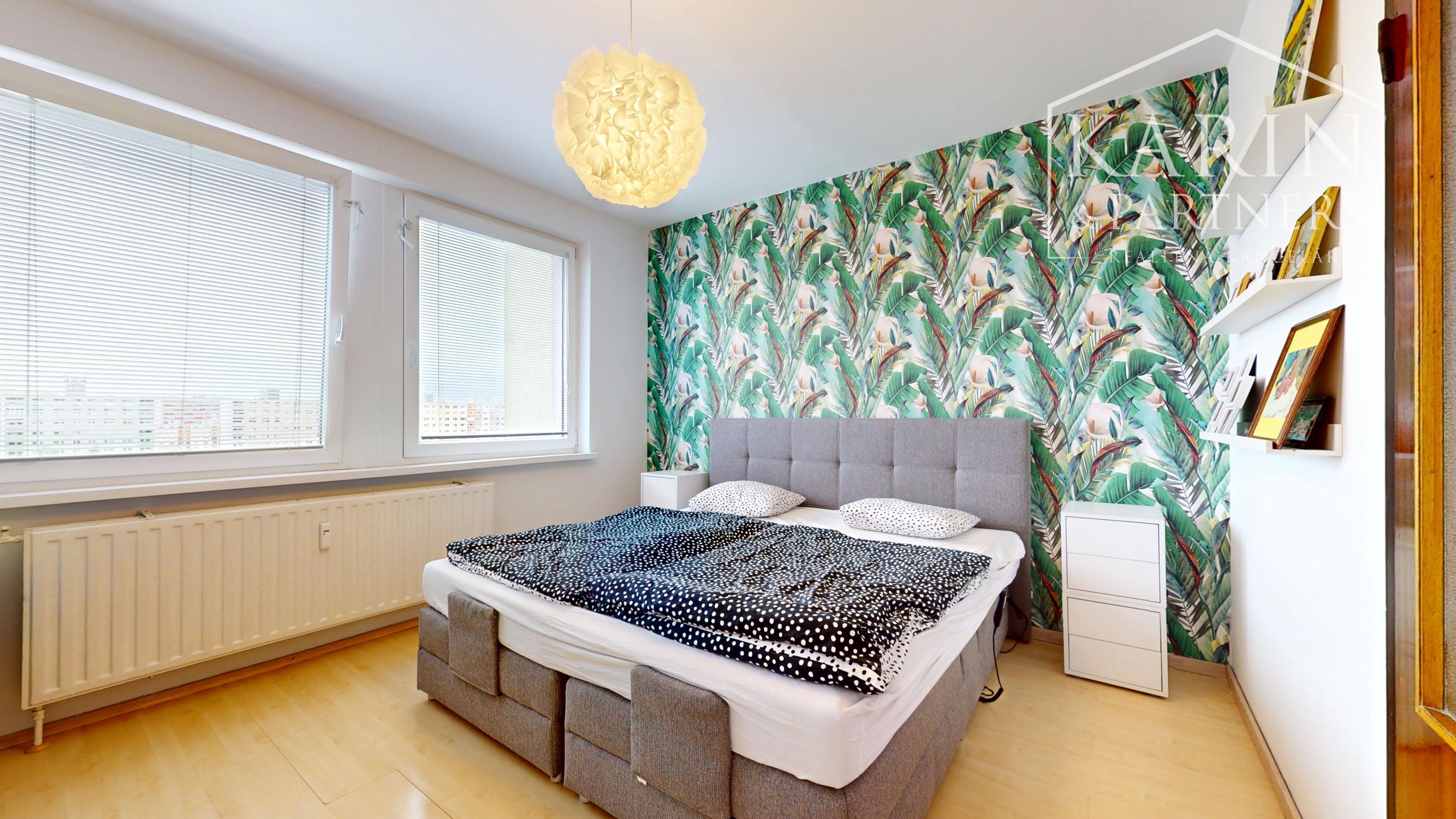 Zrekonštruovaný 3 IB - Zrkadlový háj, Petržalka