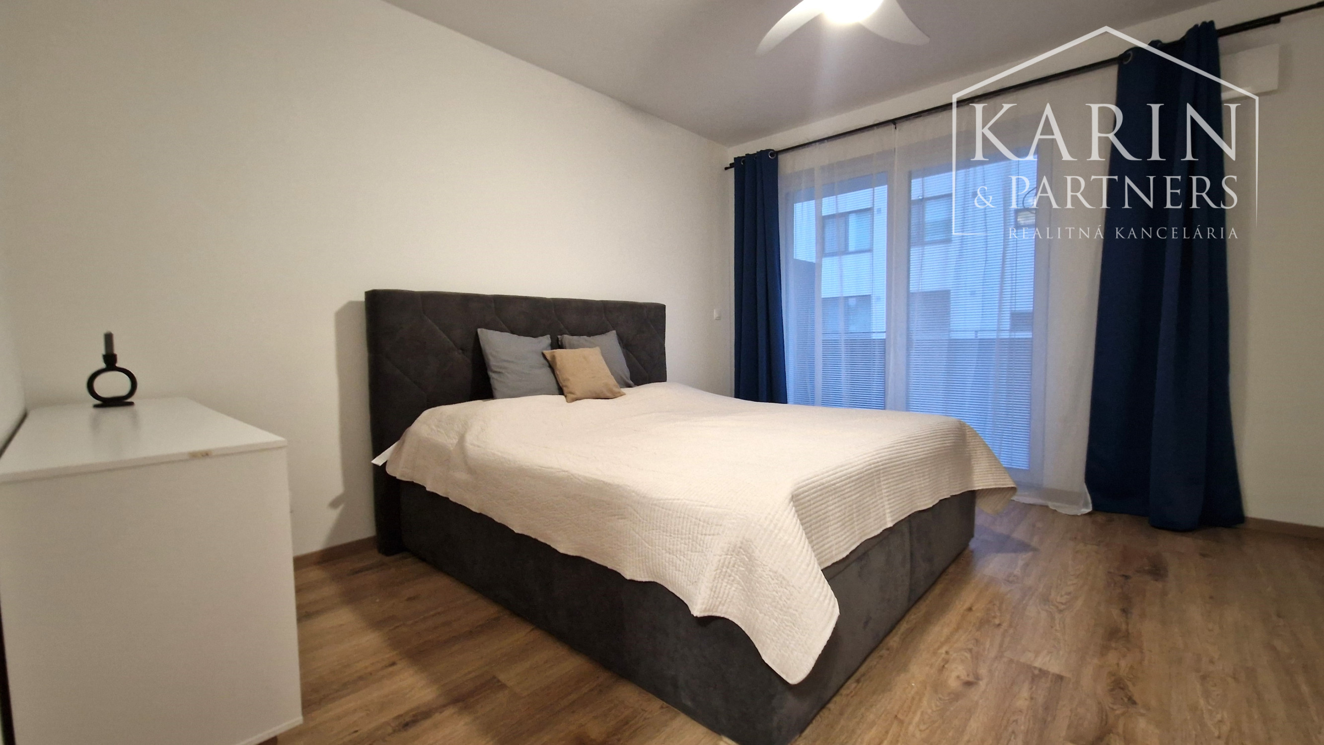 2-IZBOVÝ BYT S PARKOVANÍM  NA ZAČIATKU ROVINKY