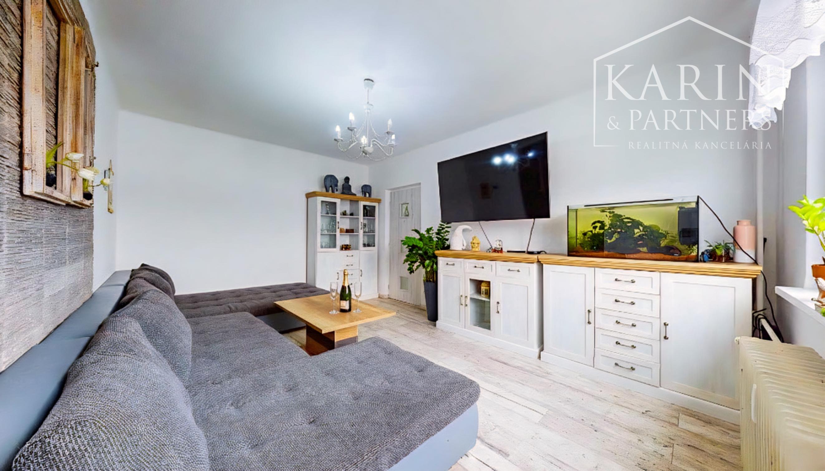 REZERVOVANÉ! Veľkorysý 4-izbový byt po rekonštrukcii na Pribinovej: Ideálny domov pre vašu rodinu