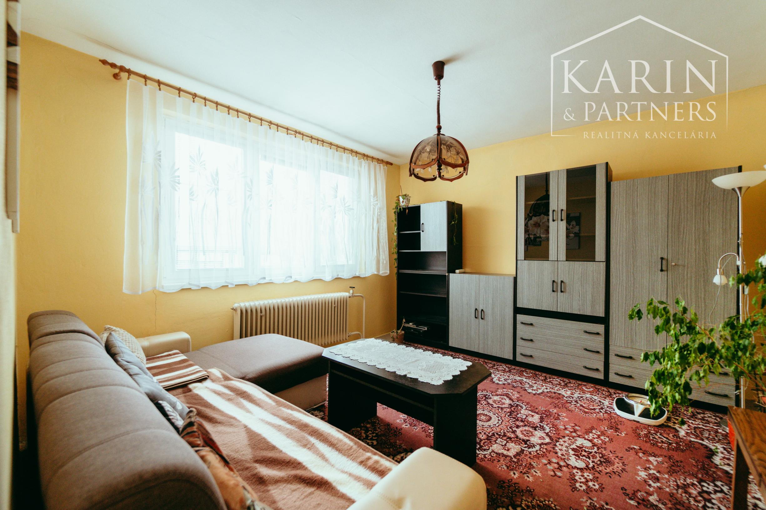 5i rodinný dom v meste Šaštín-Stráže neďaleko lesov