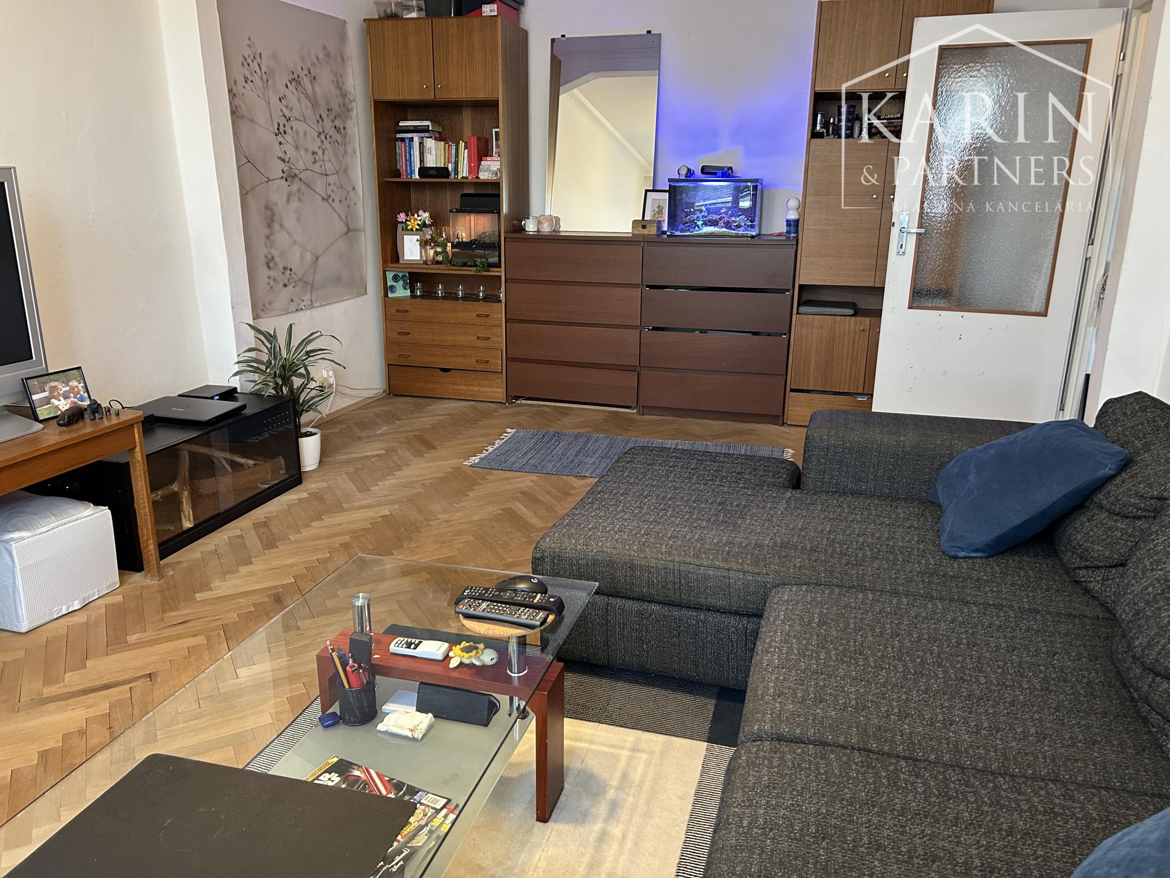 Šikovný 2 izbový byt na Riazanskej ul.