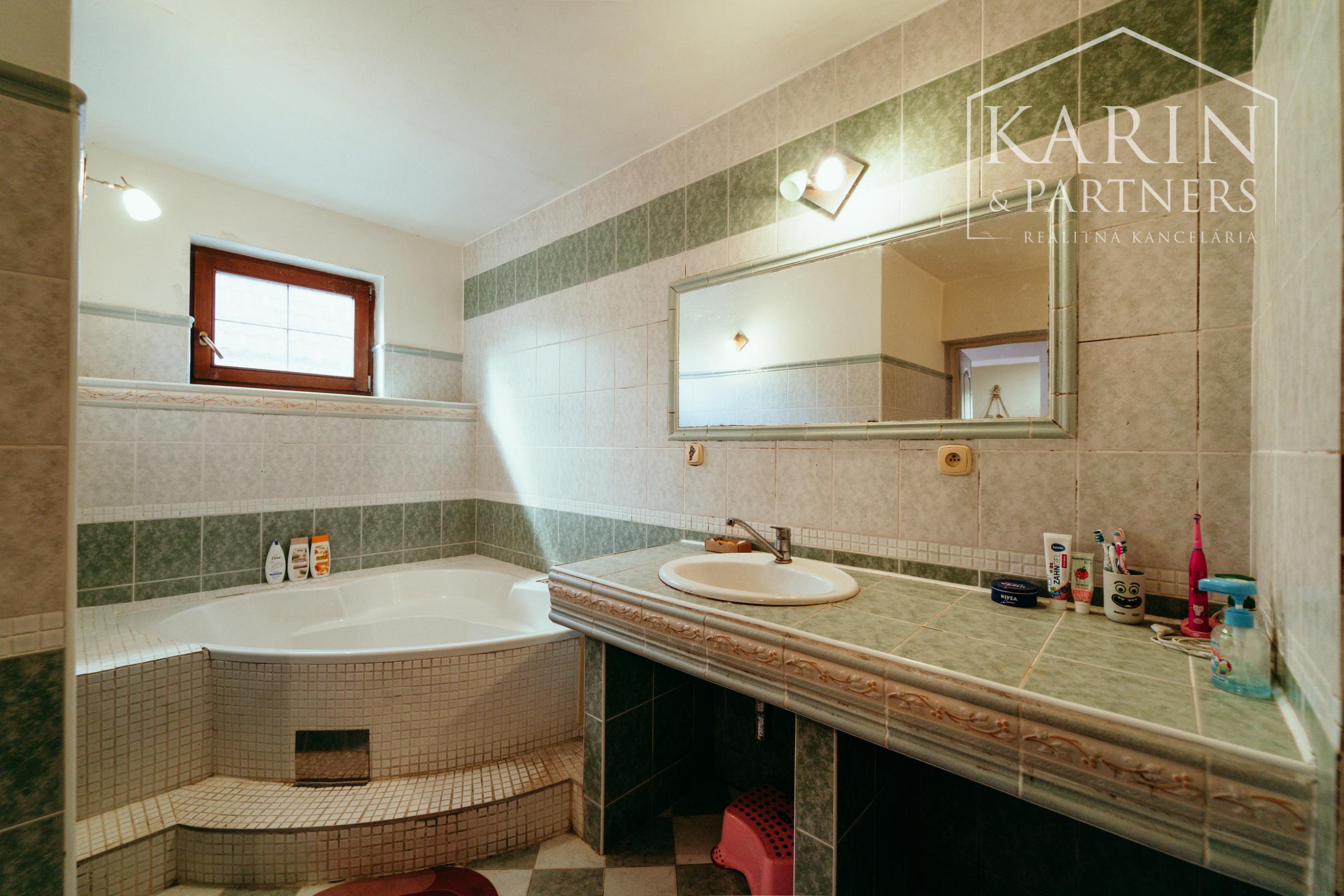 3i rodinný dom po čiastočnej rekonštrukcii v obci Kopčany