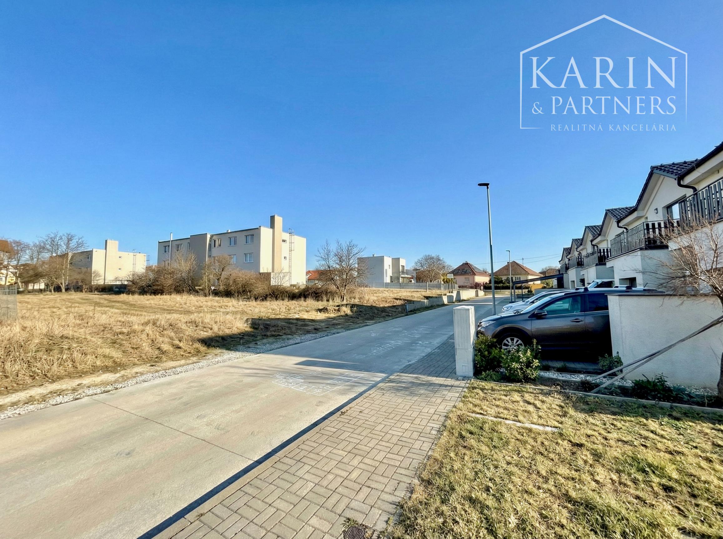 Investičná príležitosť v Hlbokom: 1695 m2 pre výstavbu RD alebo bytového domu | 3 min. od Senice