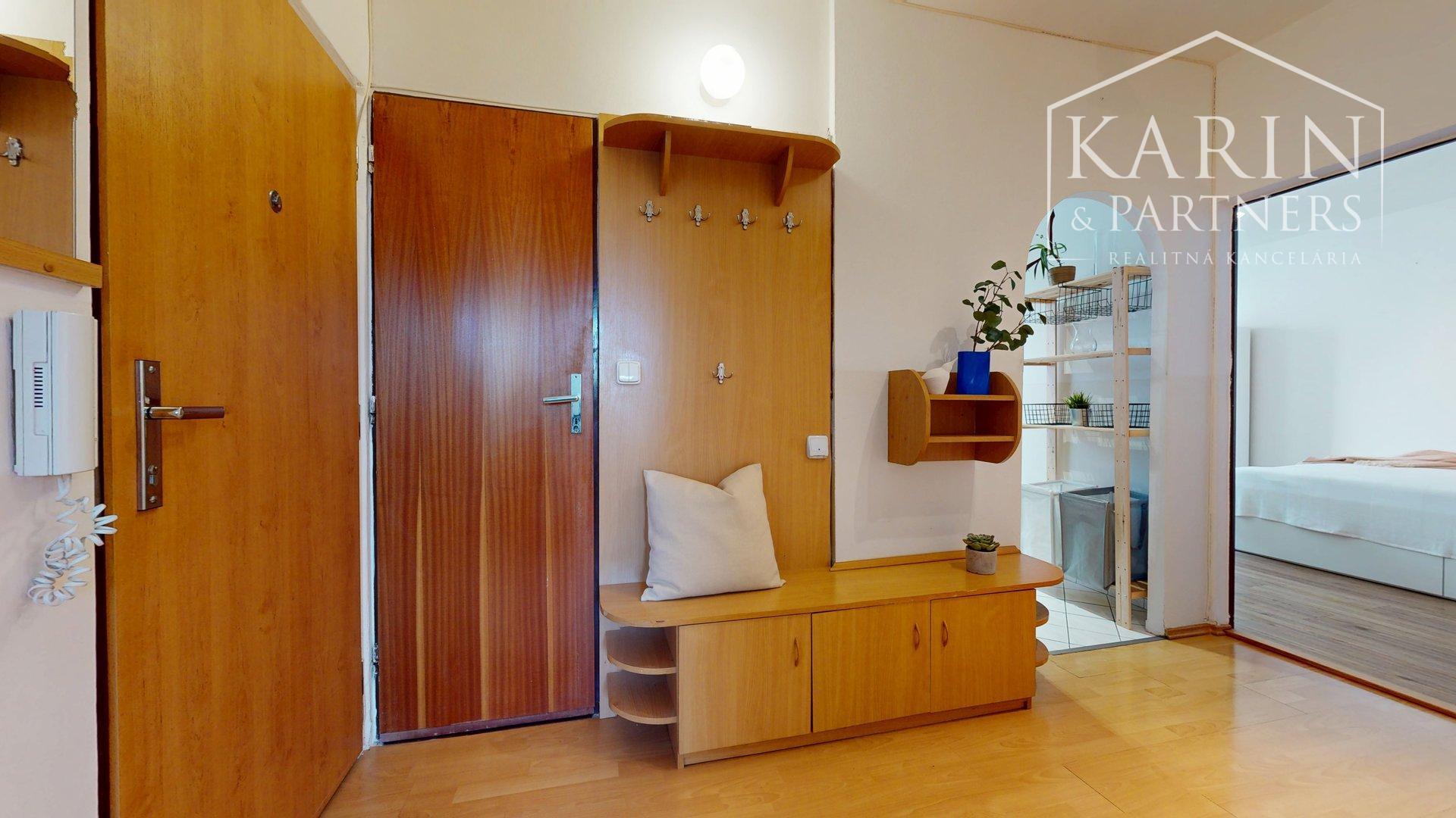 3-IZBOVÝ BYT PRI OC RETRO, RUMANČEKOVA ULICA