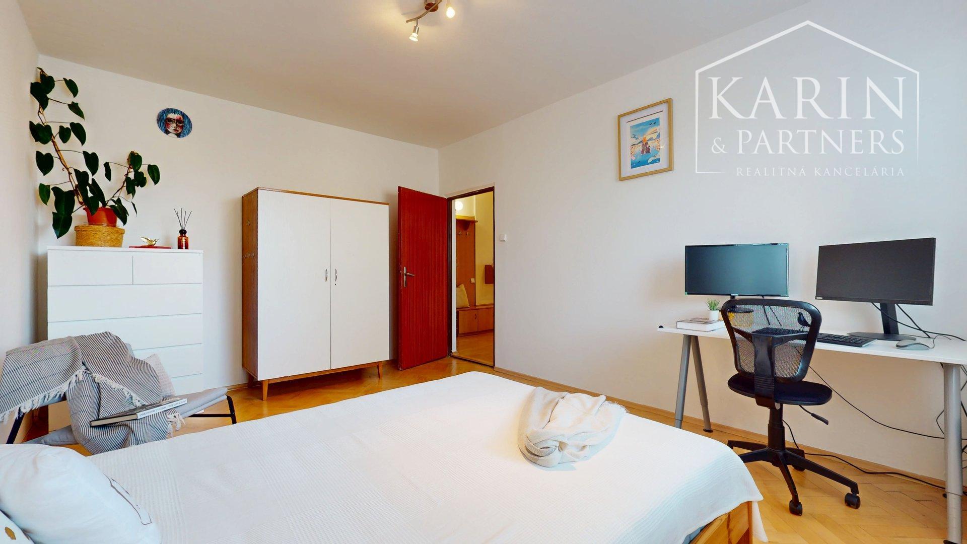 3-IZBOVÝ BYT PRI OC RETRO, RUMANČEKOVA ULICA