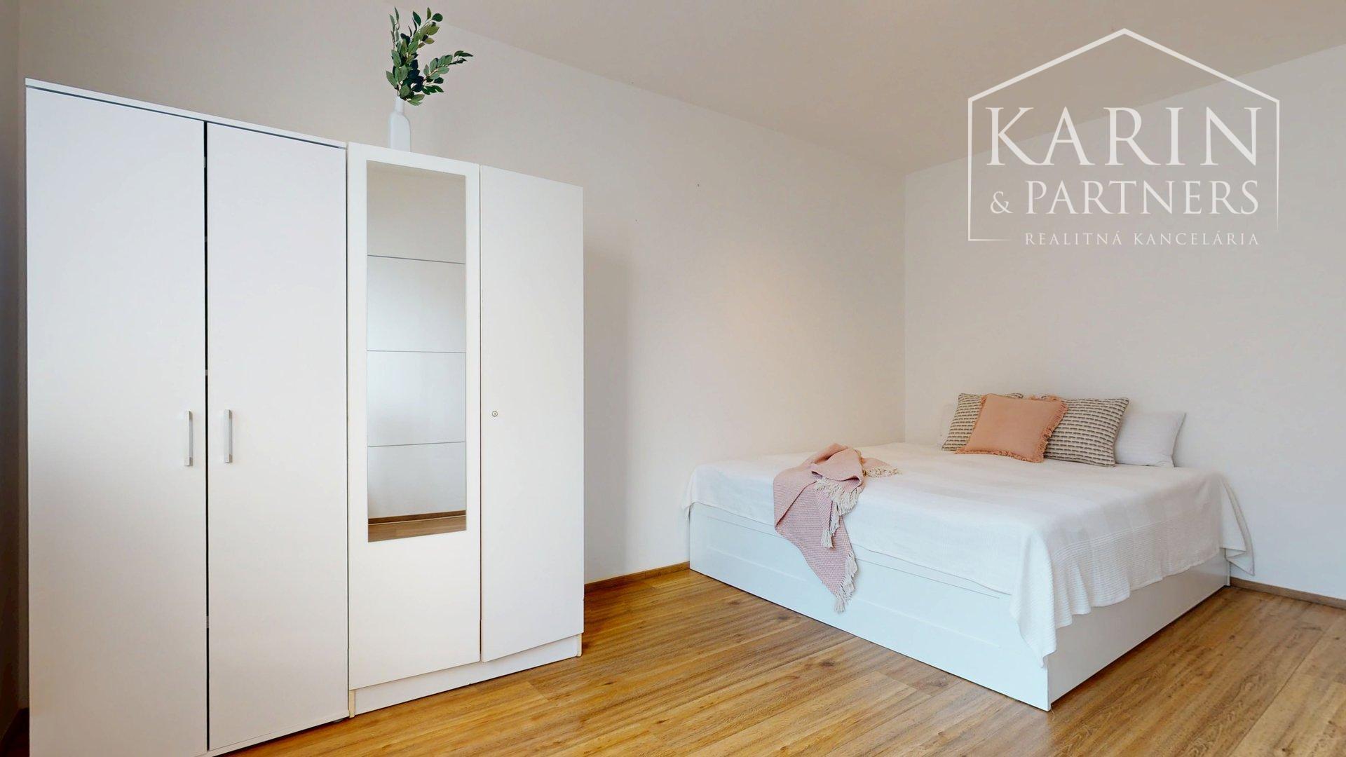 3-IZBOVÝ BYT PRI OC RETRO, RUMANČEKOVA ULICA