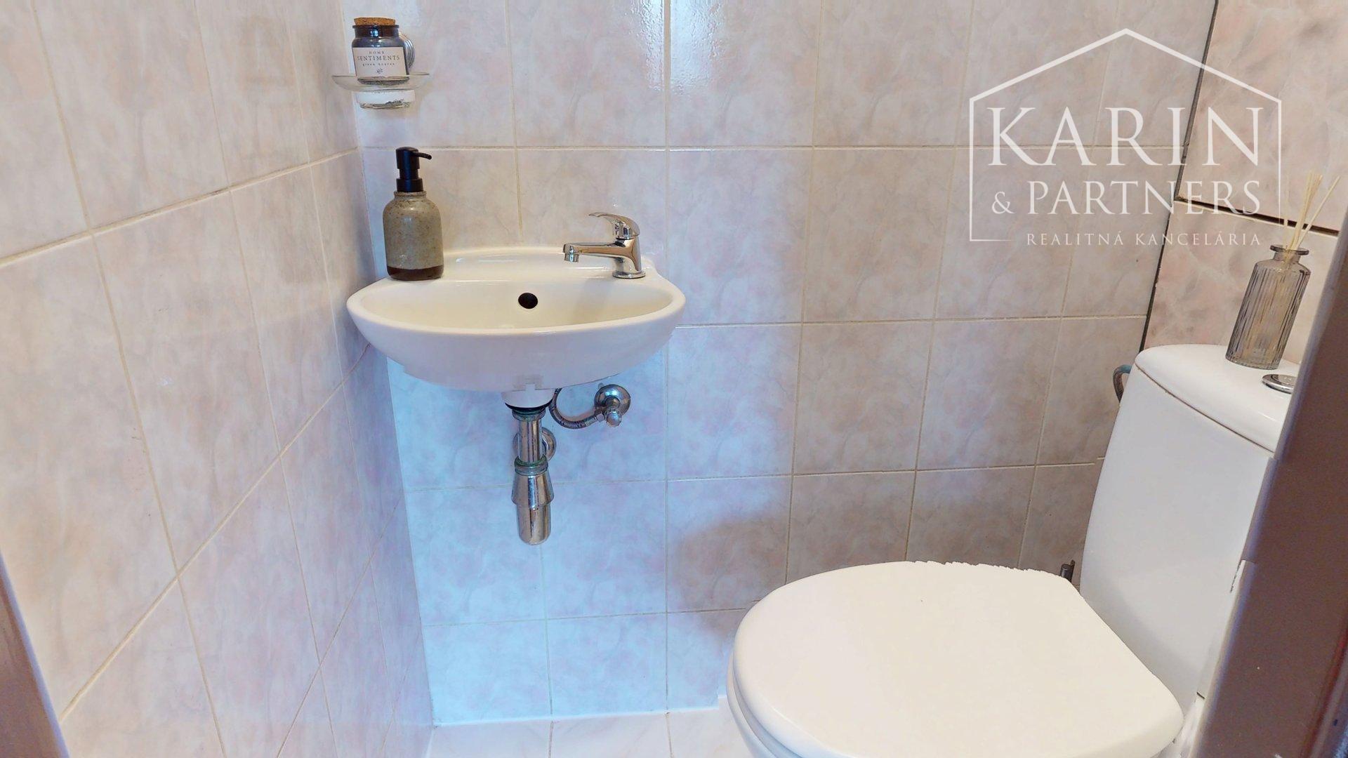 3-IZBOVÝ BYT PRI OC RETRO, RUMANČEKOVA ULICA