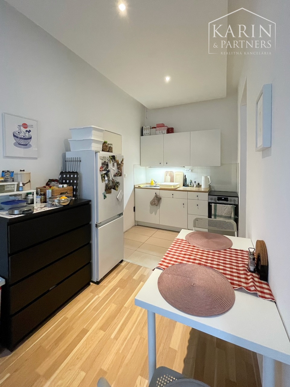 2-izbový byt, Staré Mesto, 750 EUR vr. energií