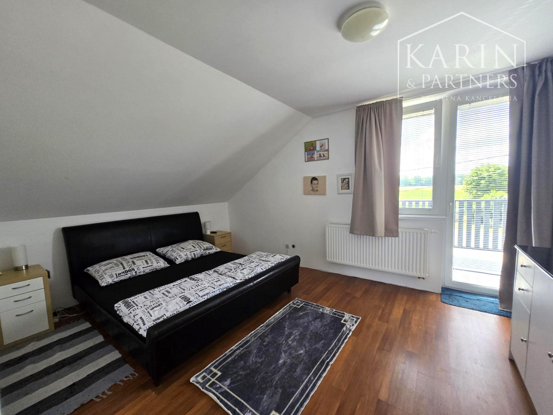 Predaj - rodinný dom 5 izbový s pozemkom 1483 m2 - Dunakiliti Maďarsko