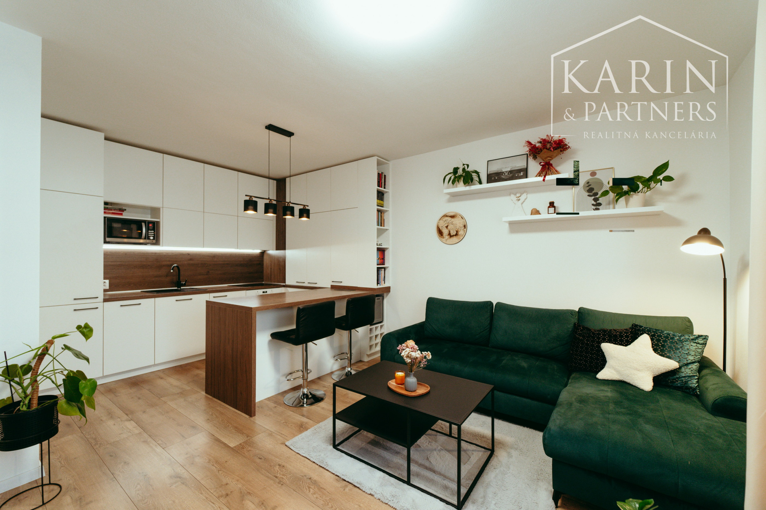 PRENÁJOM LUXUSNÉHO 2-IZBOVÉHO BYTU V SKALICI