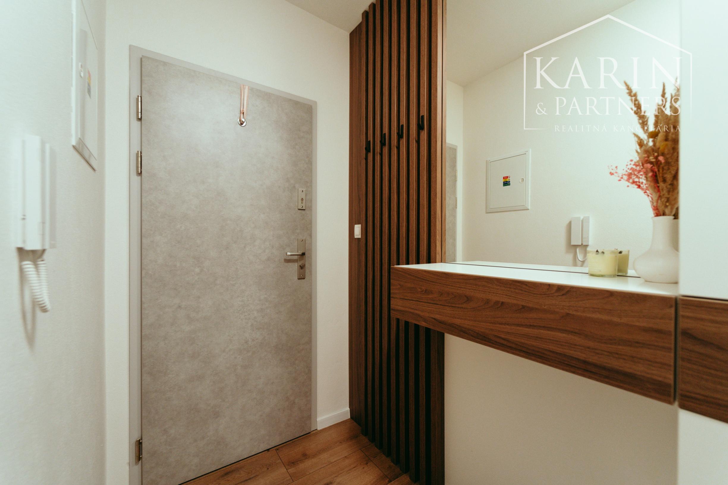 PRENÁJOM LUXUSNÉHO 2-IZBOVÉHO BYTU V SKALICI