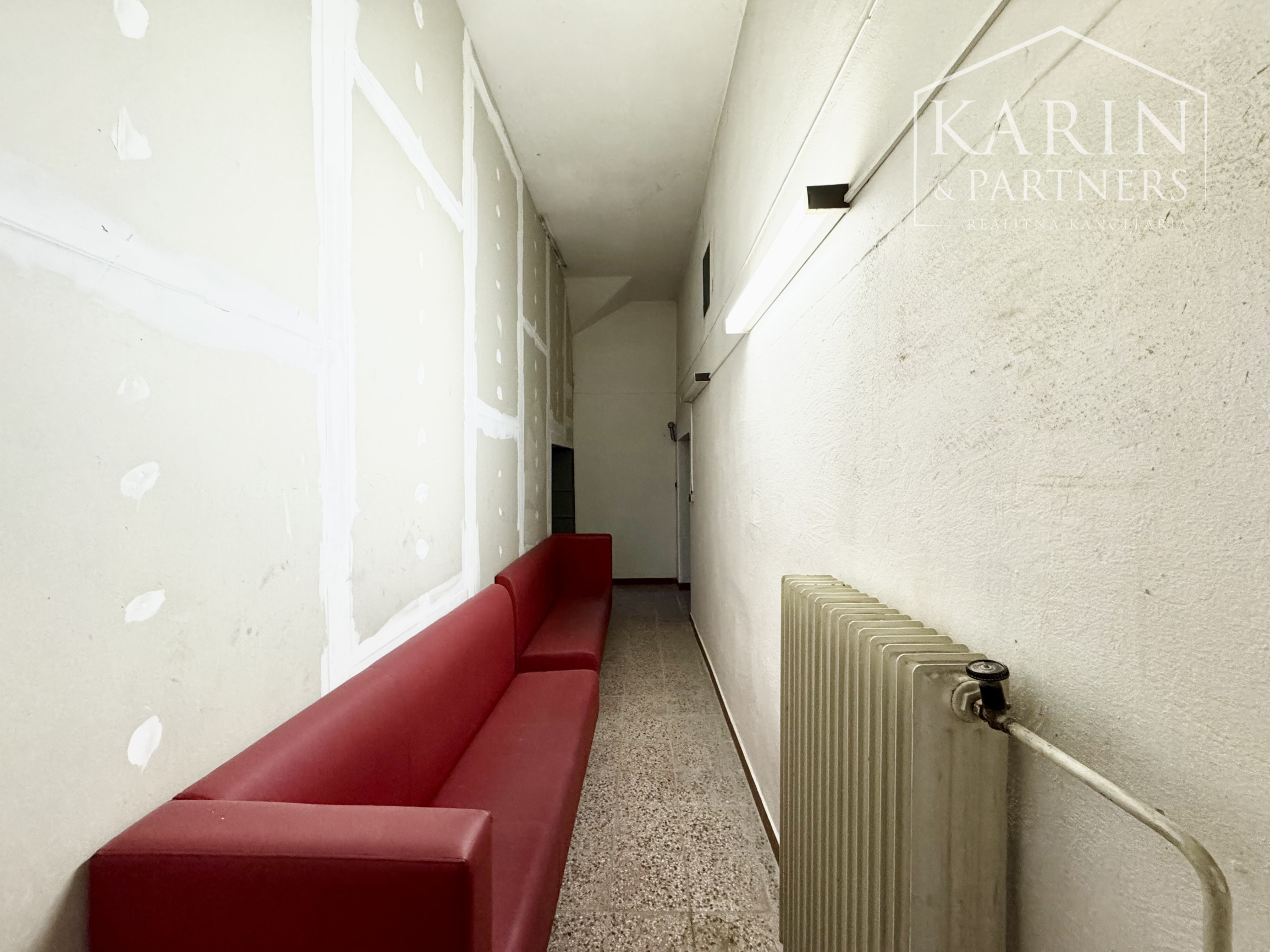 PRENÁJOM: MULTIFUNKČNÝ PRIESTOR 100 M2