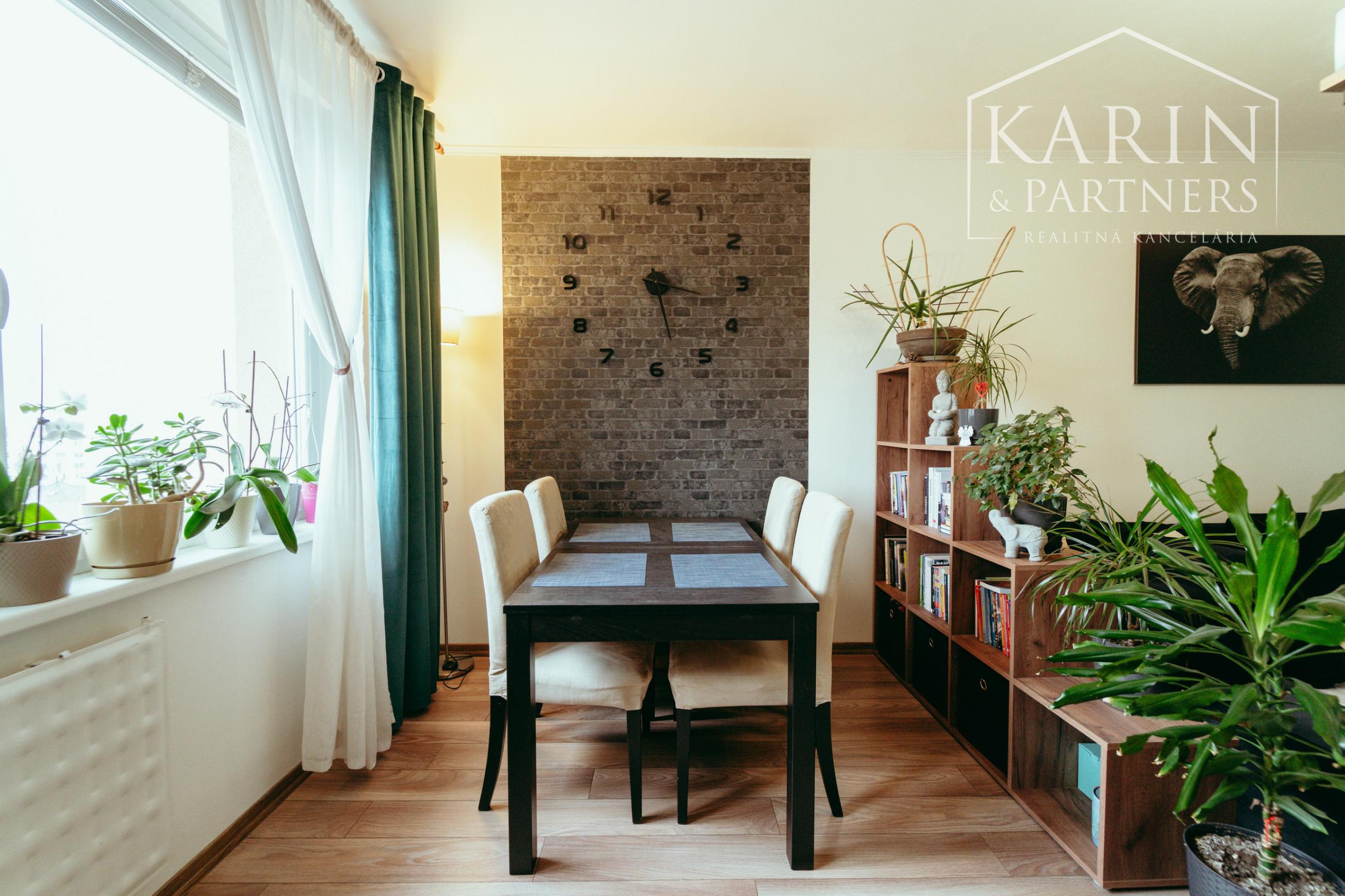 3i zrekonštruovaný, kompletne zariadený byt v centre mesta Malacky