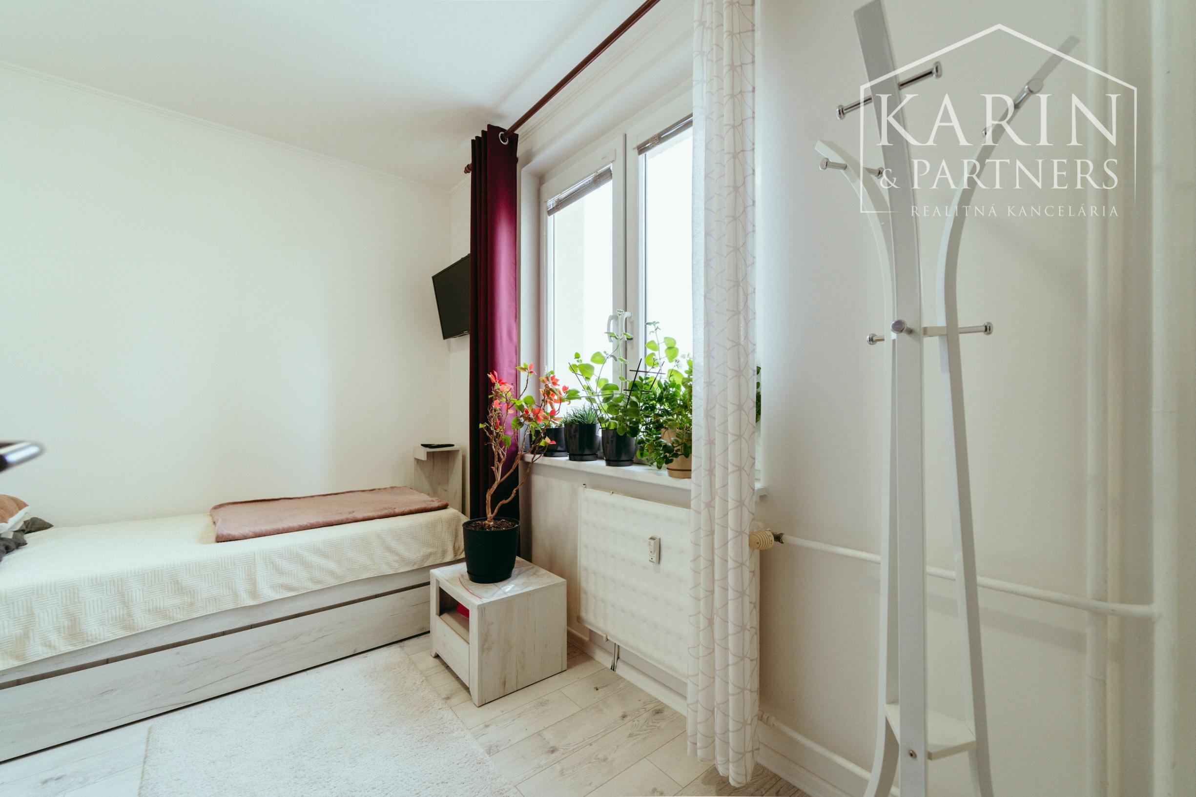 3i zrekonštruovaný, kompletne zariadený byt v centre mesta Malacky