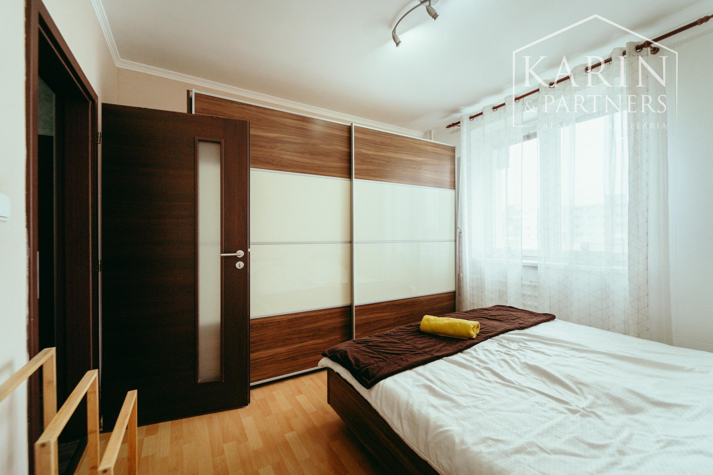 3i zrekonštruovaný, kompletne zariadený byt v centre mesta Malacky