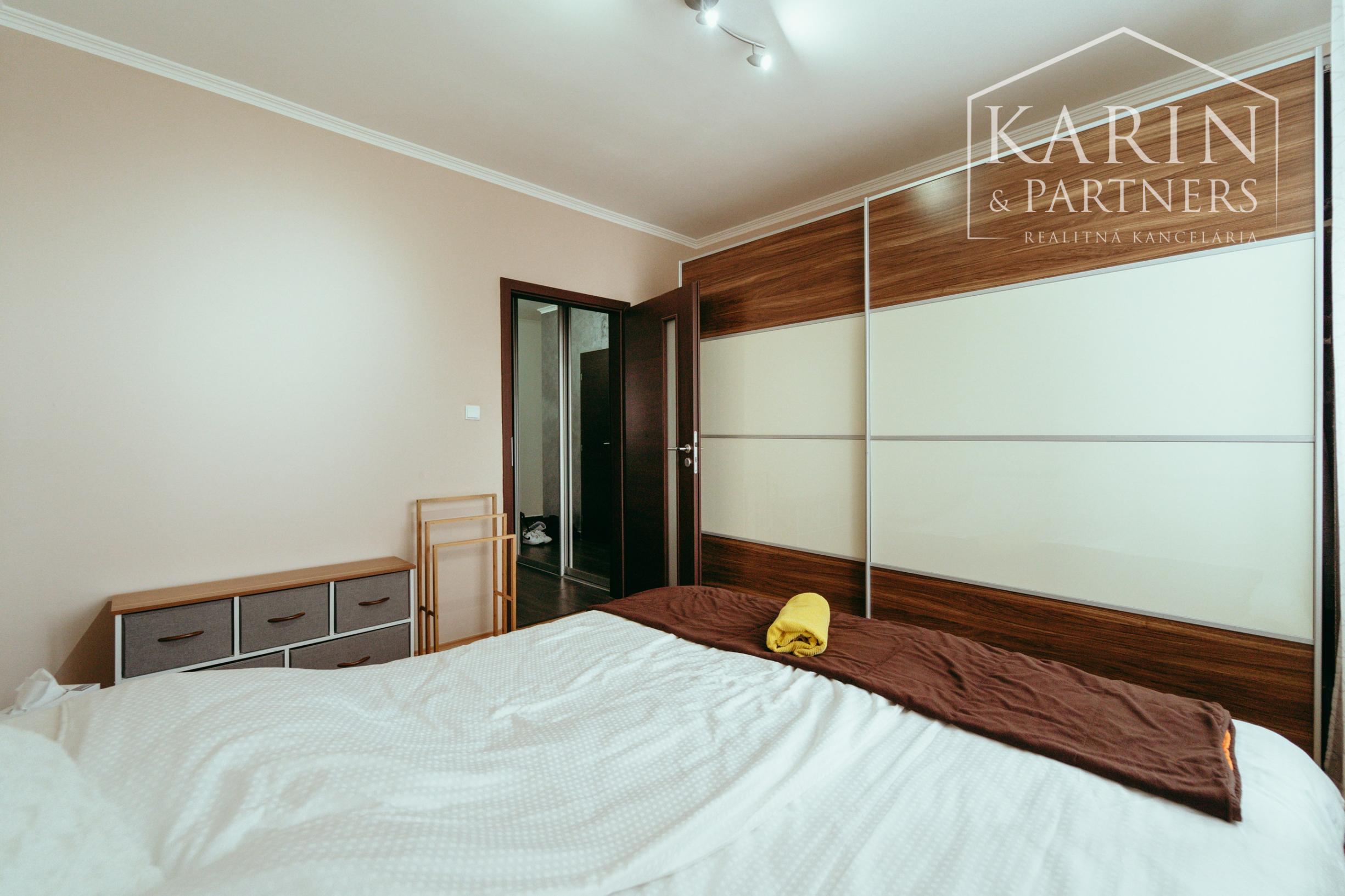 3i zrekonštruovaný, kompletne zariadený byt v centre mesta Malacky