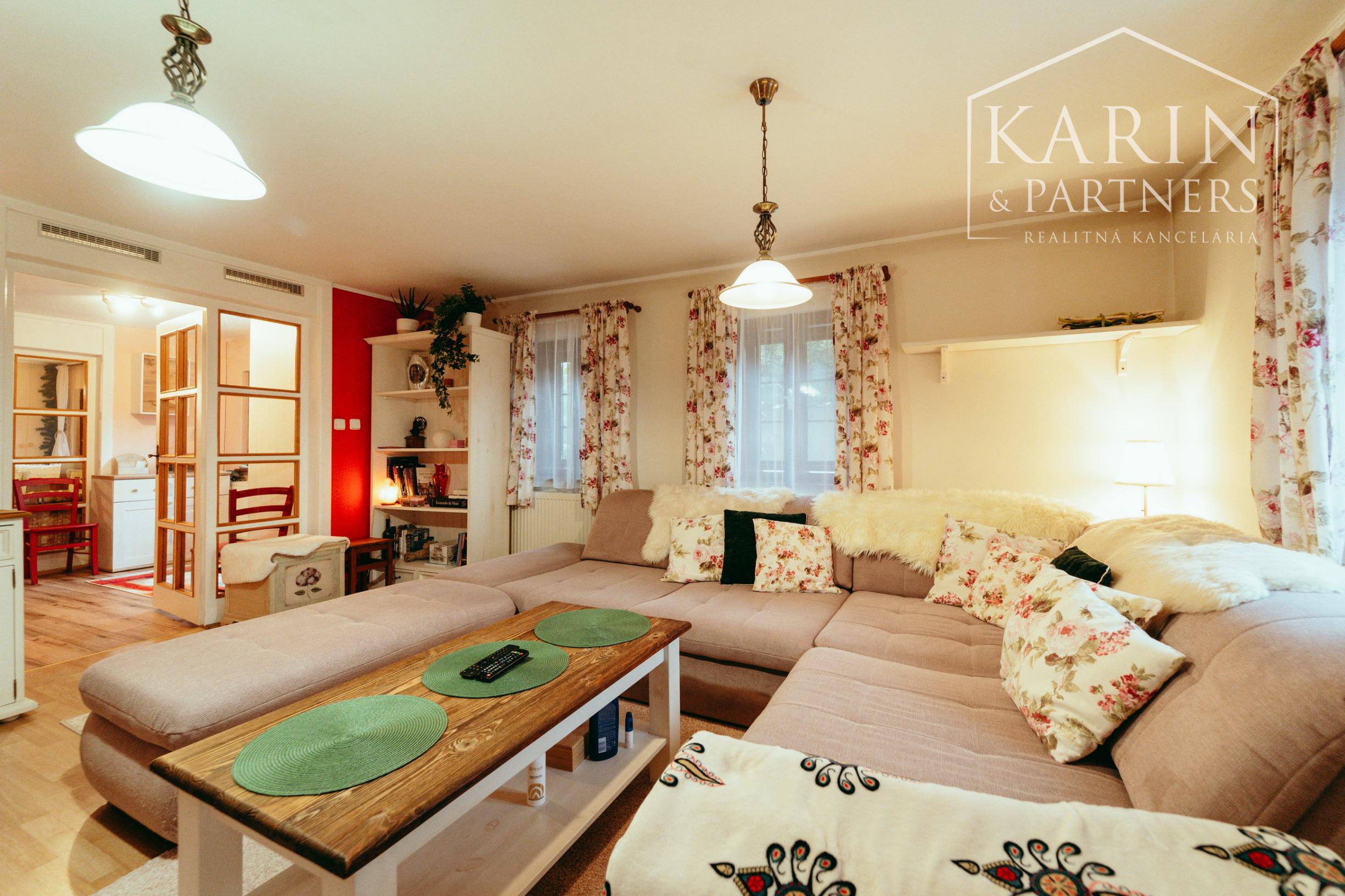 Štýlový 4 izbový rodinný dom kúsok od borovicových lesov