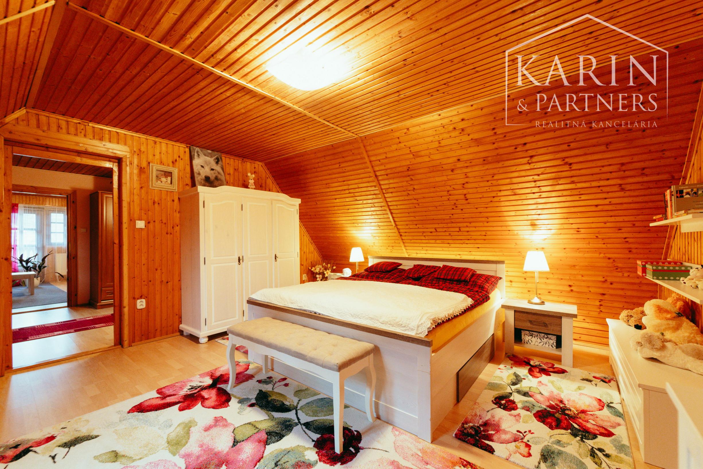 Štýlový 4 izbový rodinný dom kúsok od borovicových lesov