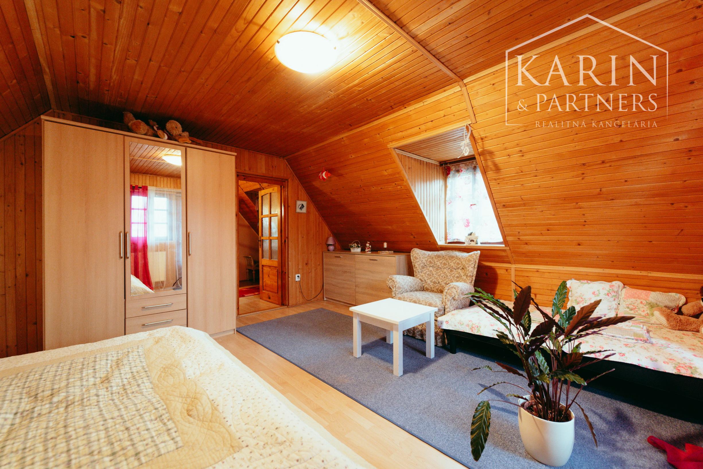 Štýlový 4 izbový rodinný dom kúsok od borovicových lesov