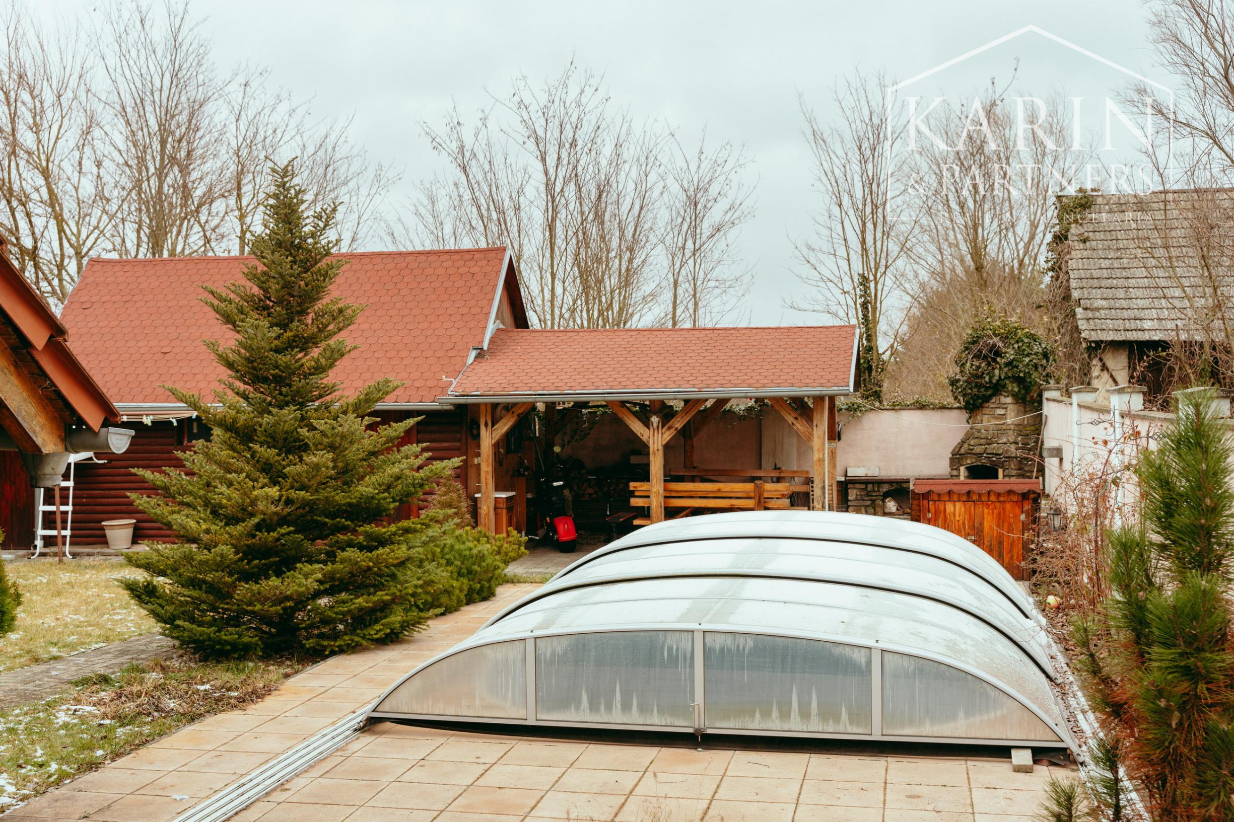 Štýlový 4 izbový rodinný dom kúsok od borovicových lesov