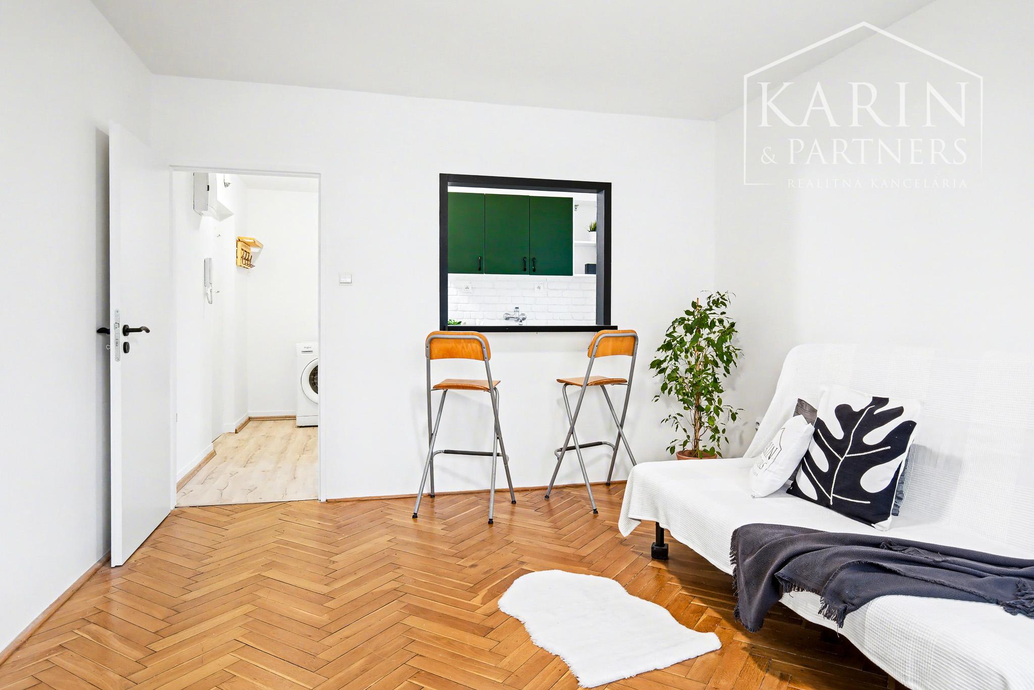 2-izbový byt v parku v širšom centre Modry