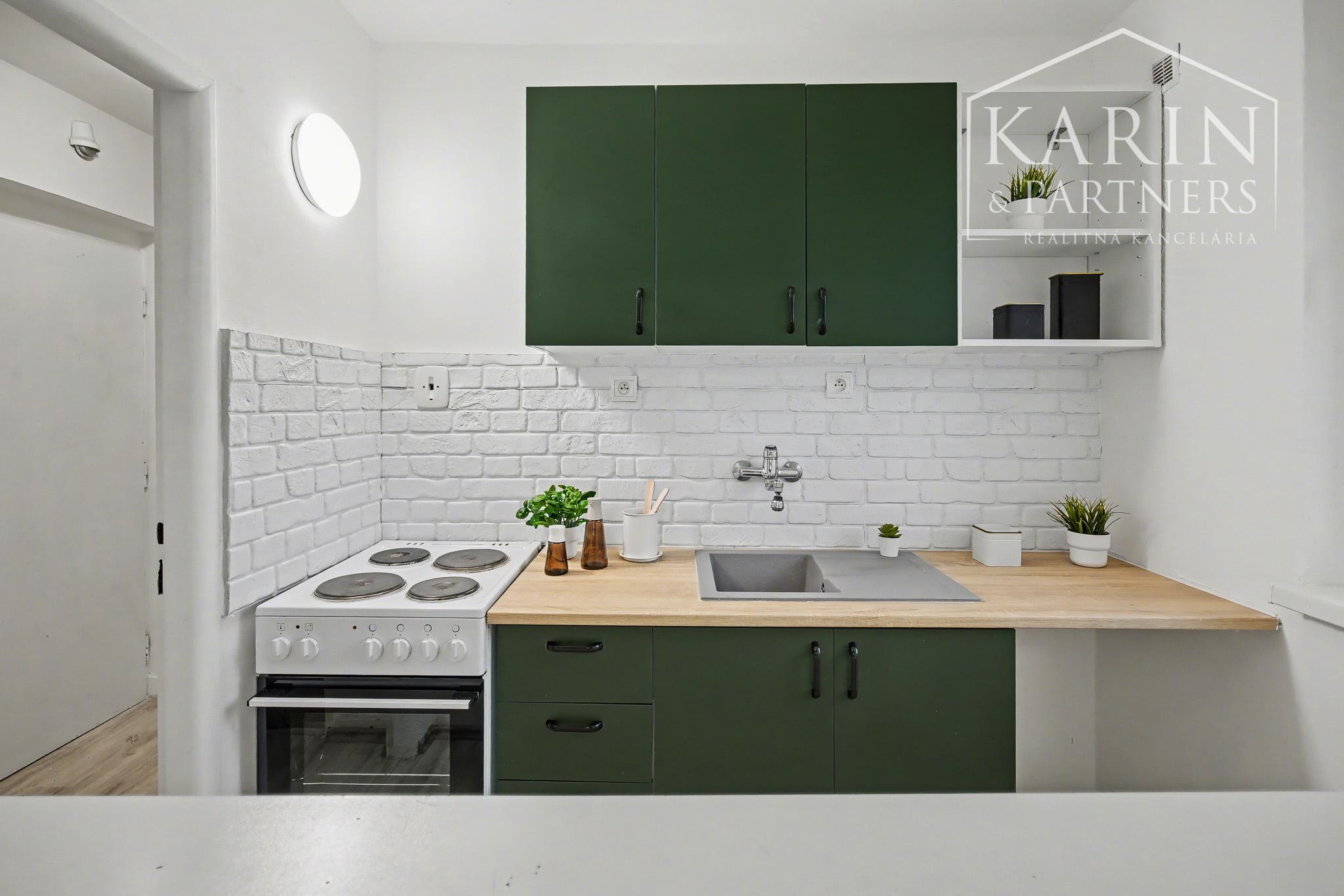 2-izbový byt v parku v širšom centre Modry