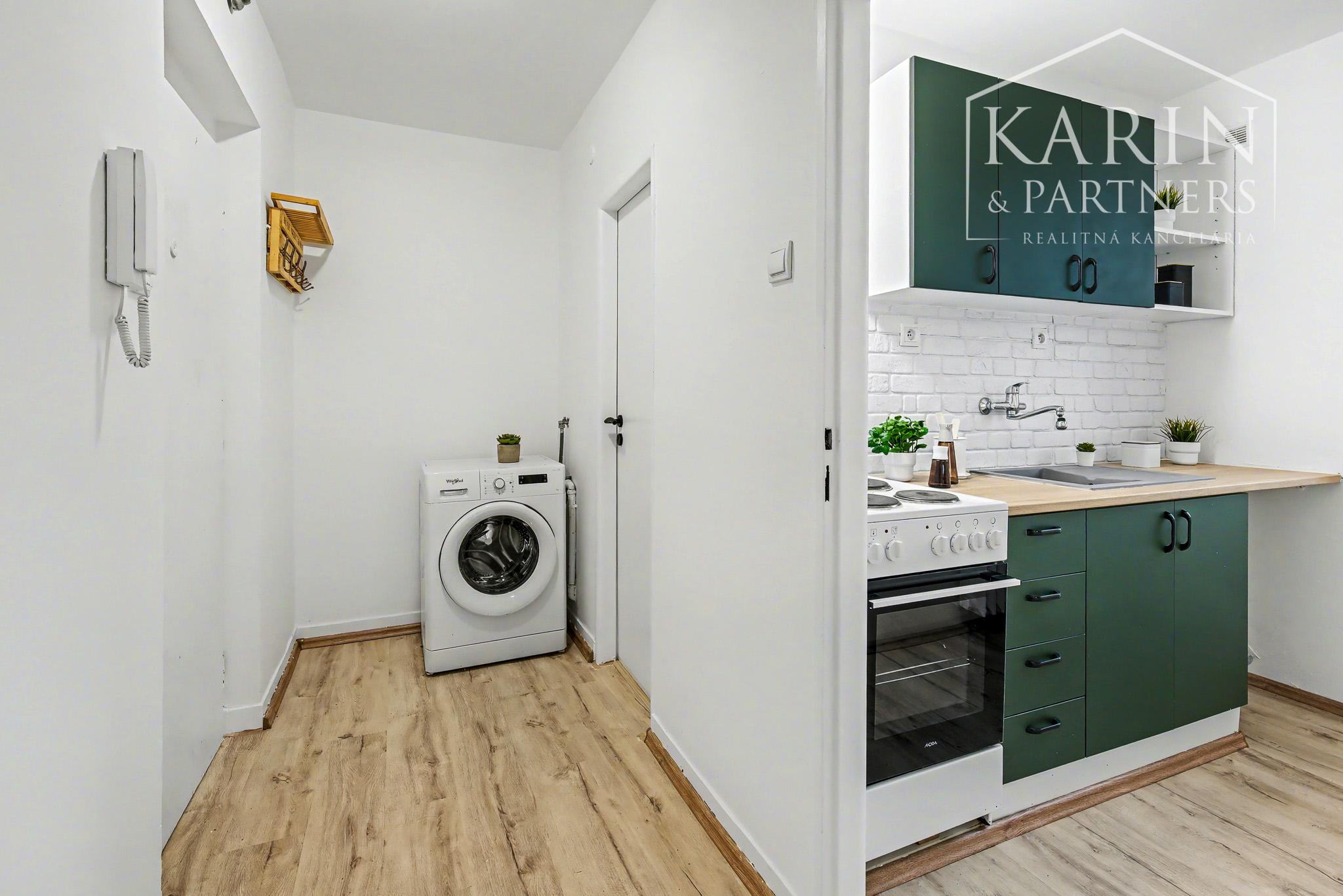 2-izbový byt v parku v širšom centre Modry