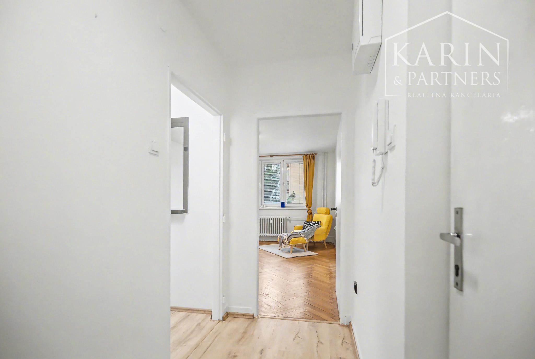 2-izbový byt v parku v širšom centre Modry