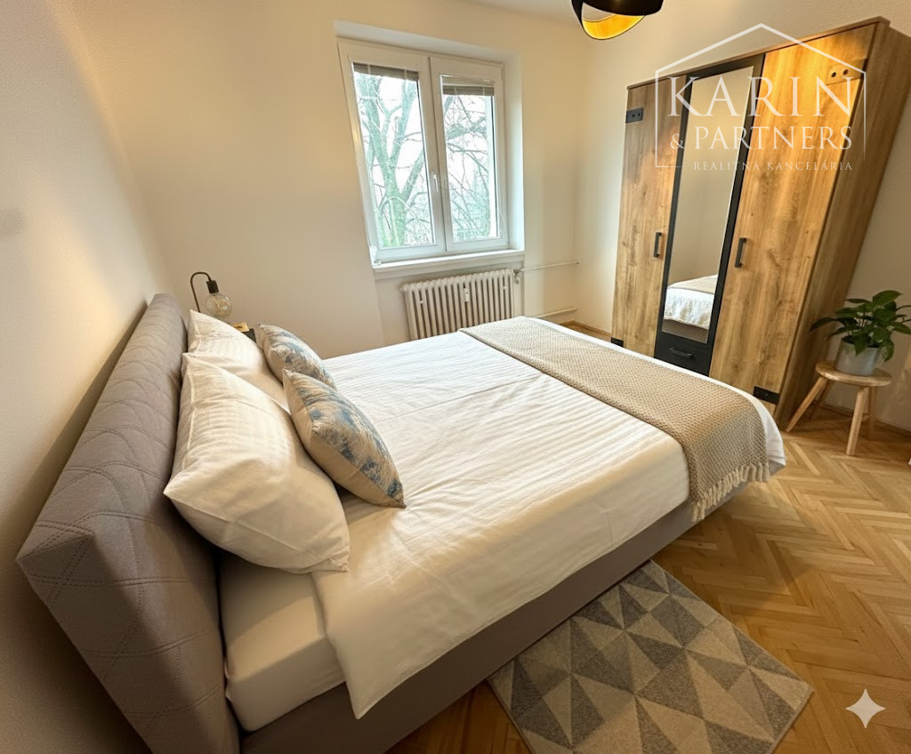 Prenájom – 3 izbový byt s loggiou na Ostredkovej. Ul. Ružinov BA II