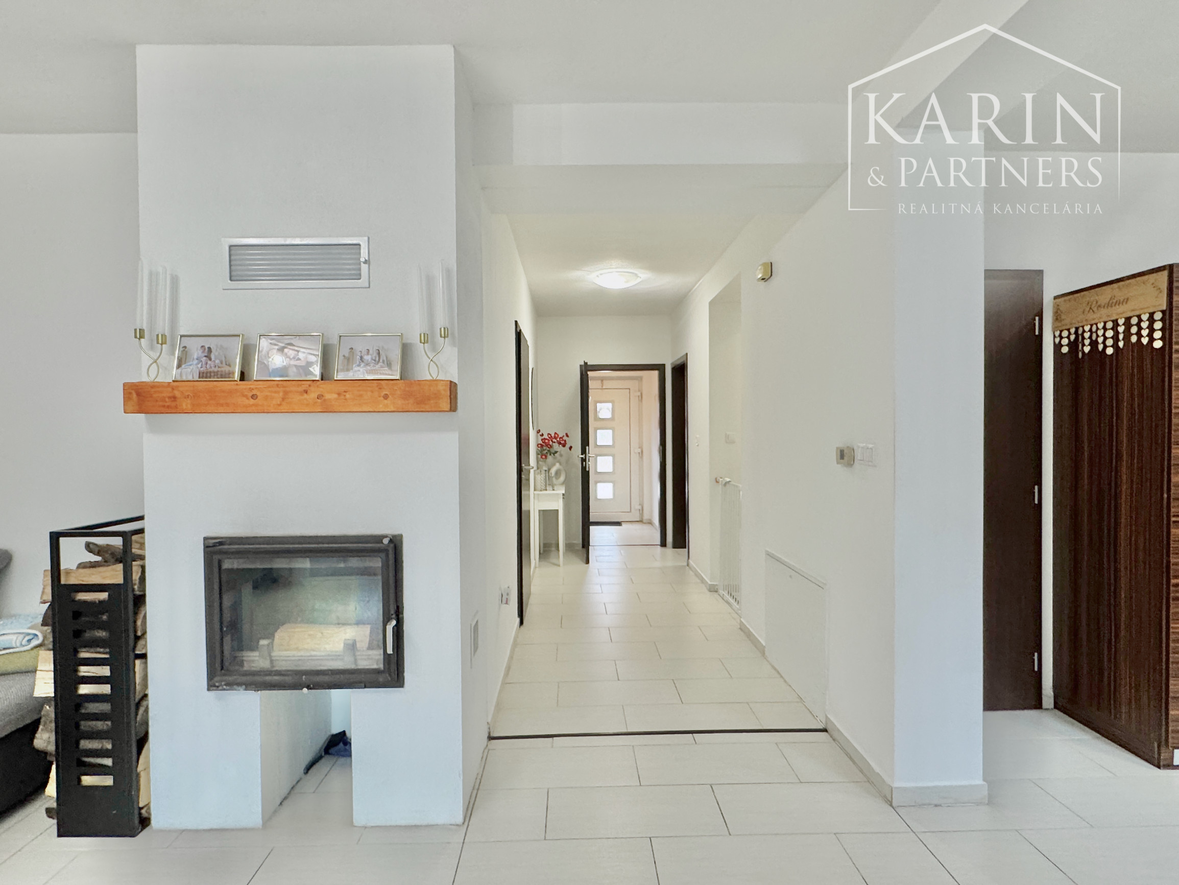 Váš nový domov bez starostí: Krásny poschodový dom z roku 2011 v obľúbenej lokalite Krivé Kúty