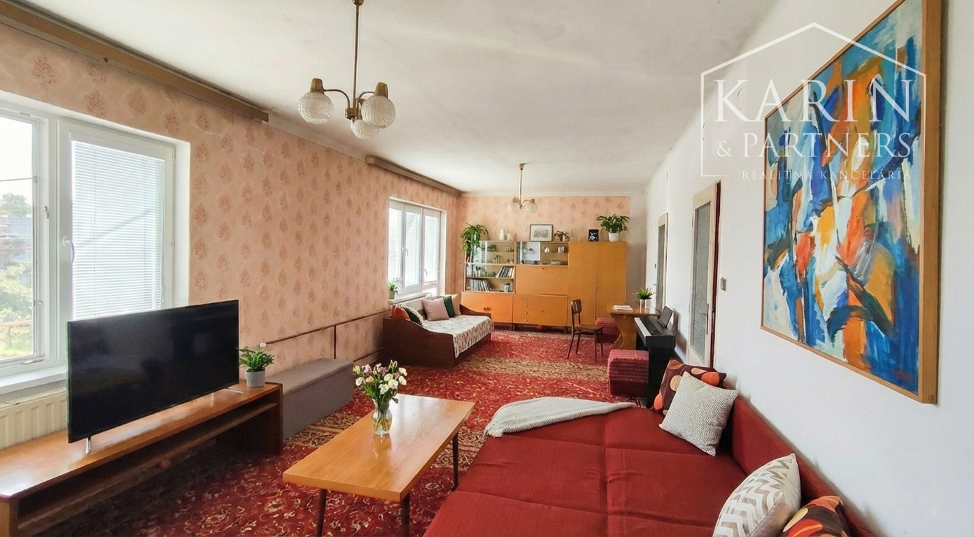 Rodinný dom 5izb., Kolta, vhodný na kompletnú rekonštrukciu