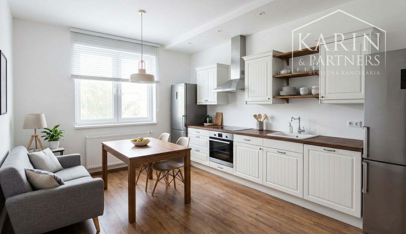 Rodinný dom 5izb., Kolta, vhodný na kompletnú rekonštrukciu