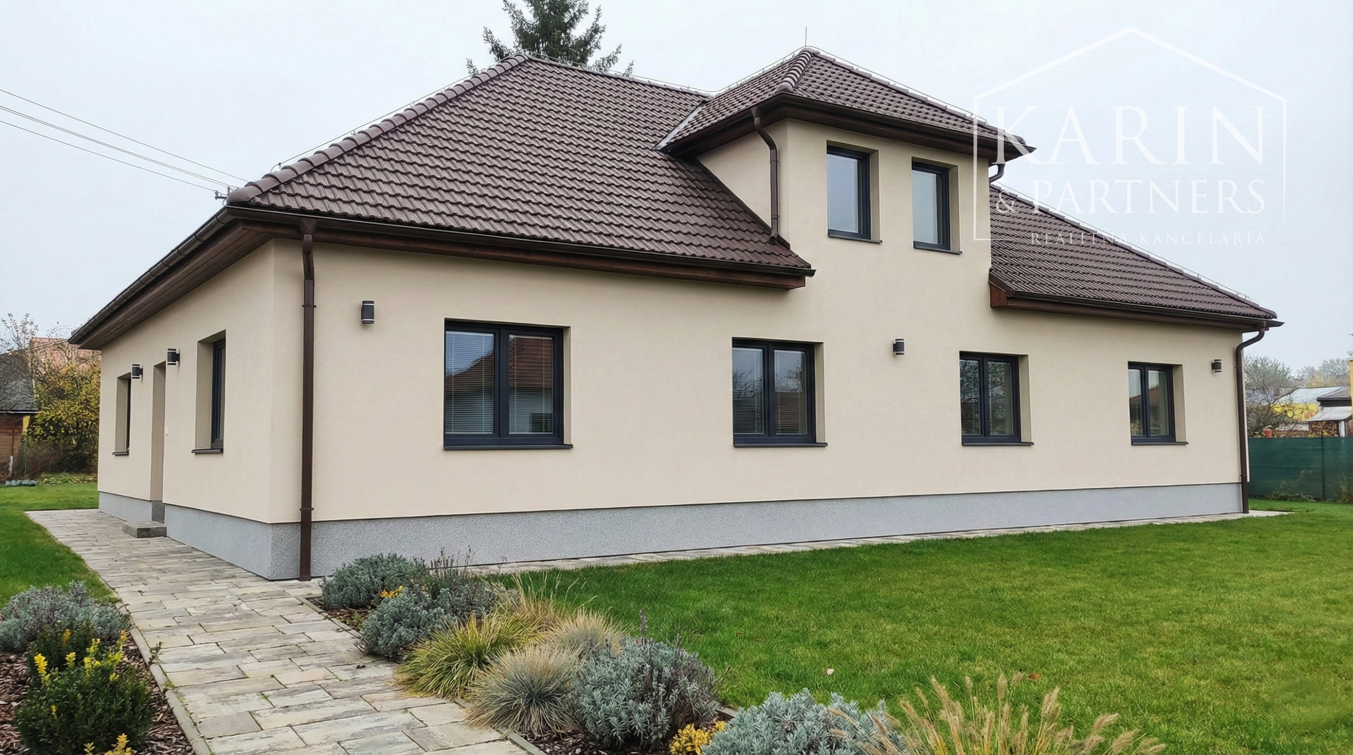 Exkluzívne: Rodinný dom s dvoma bytovými jednotkami, Zemné