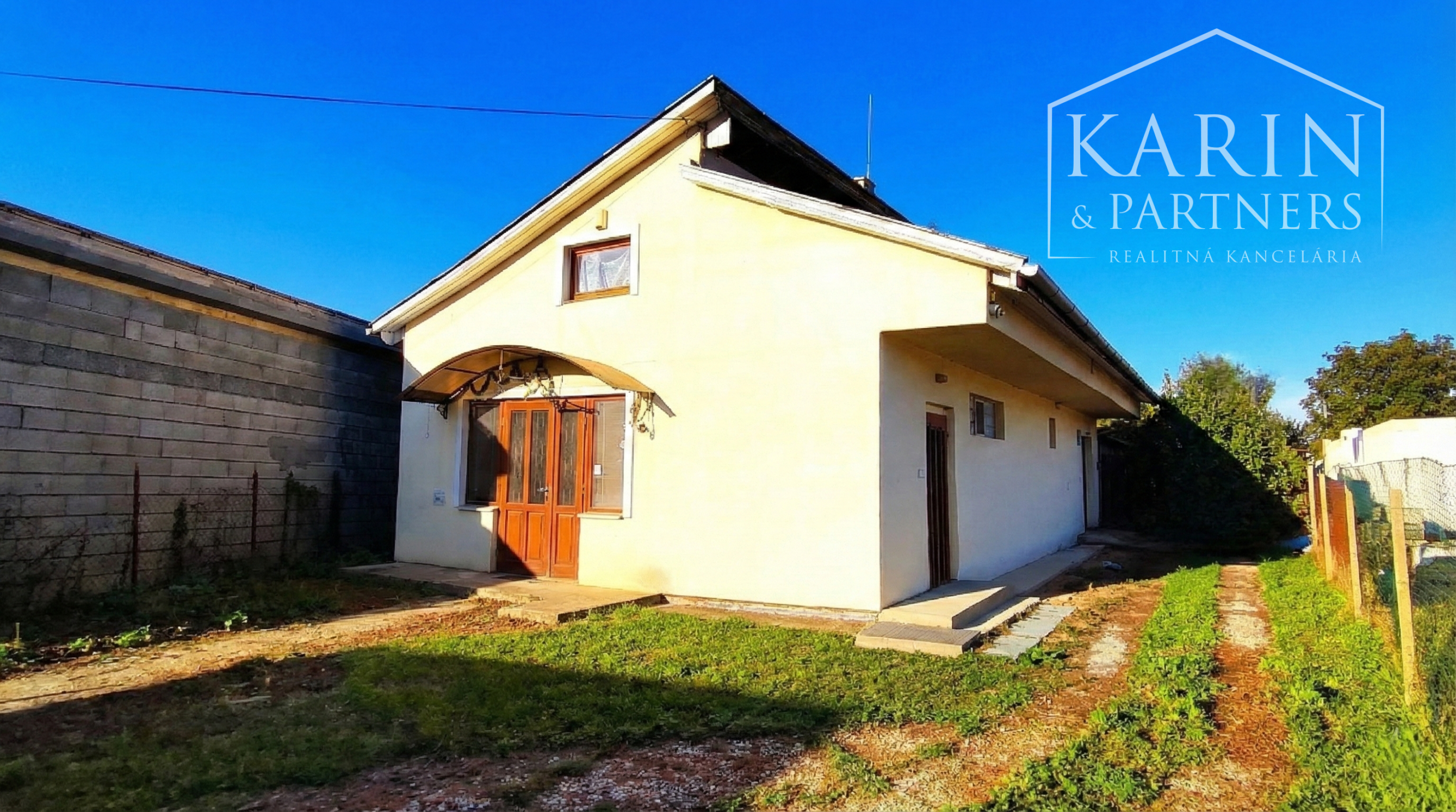 Exkluzívne: Rodinný dom Vinodol, 4-izbový, / Nitra 15km /