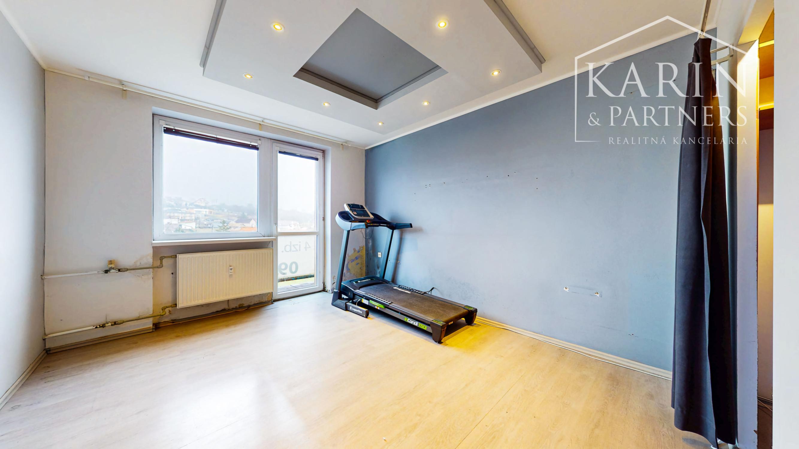 MODERNÝ A PRIESTRANNÝ 4-IZBOVÝ BYT V ŠAHÁCH – IDEÁLNY PRE RODINU