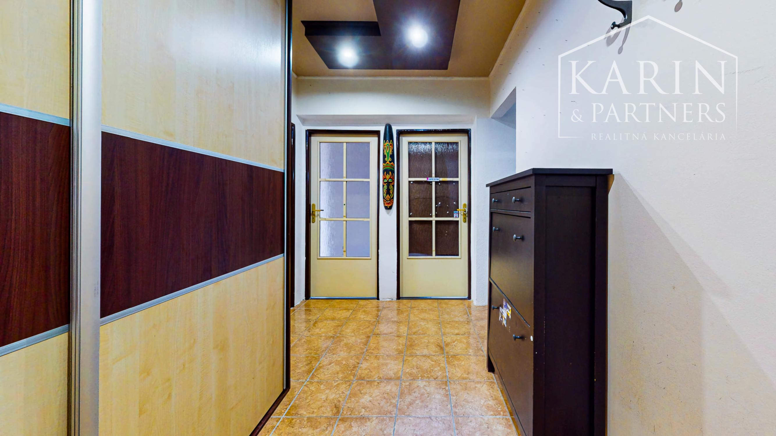 MODERNÝ A PRIESTRANNÝ 4-IZBOVÝ BYT V ŠAHÁCH – IDEÁLNY PRE RODINU